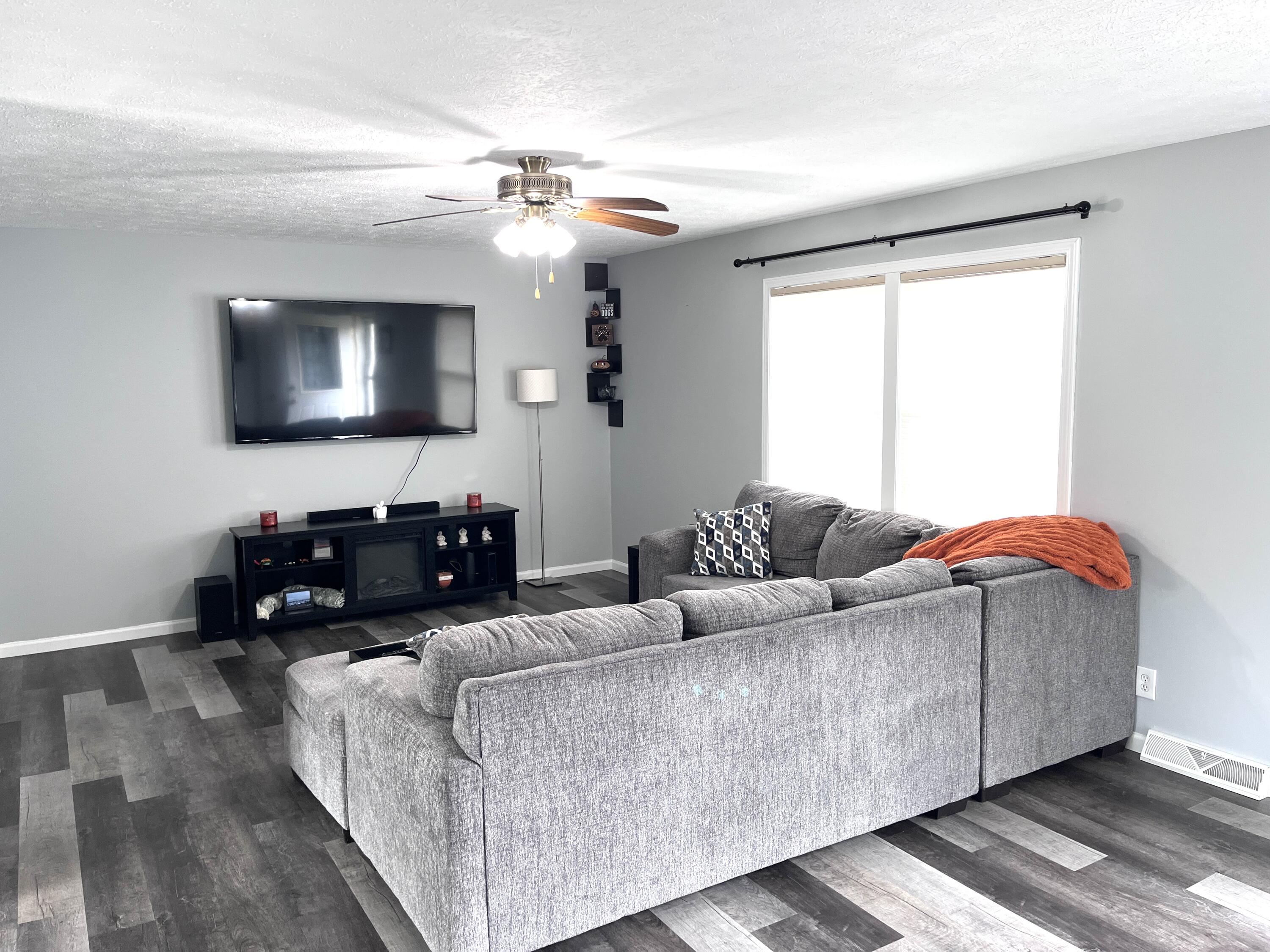 1034 Eleanor Avenue, Piqua, Ohio 45356