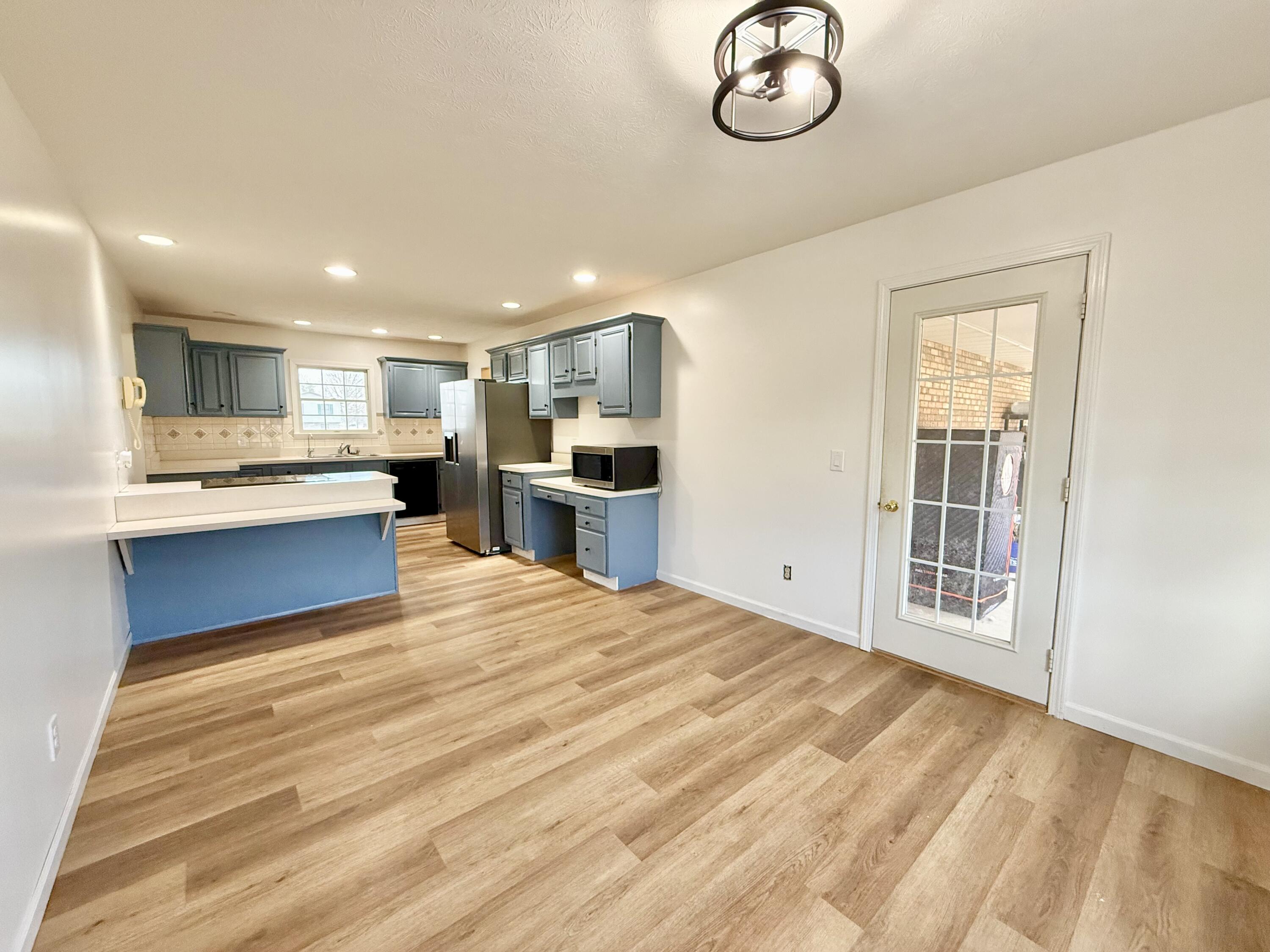 3460 Hanson Road, Springfield, Ohio 45504