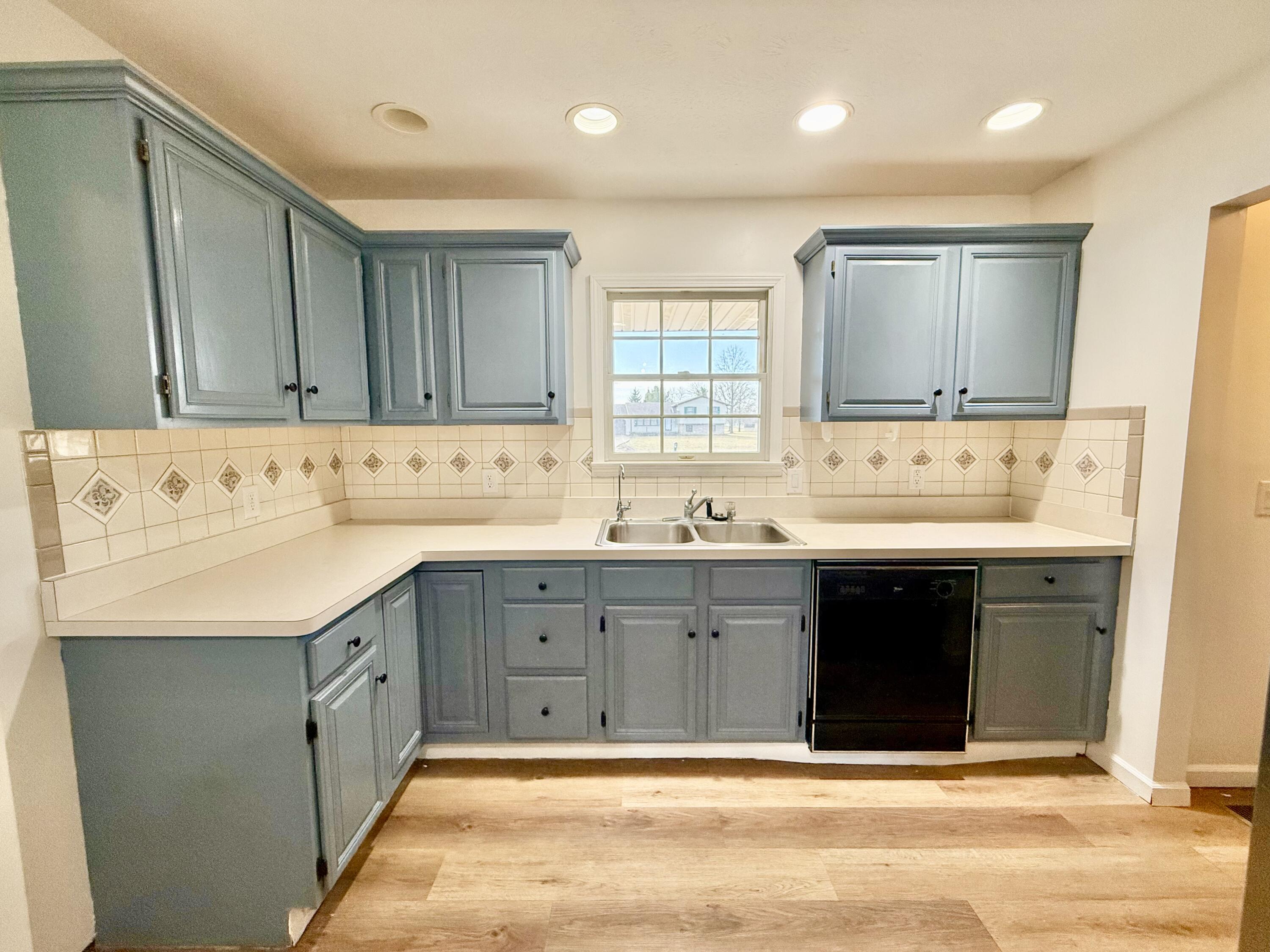 3460 Hanson Road, Springfield, Ohio 45504