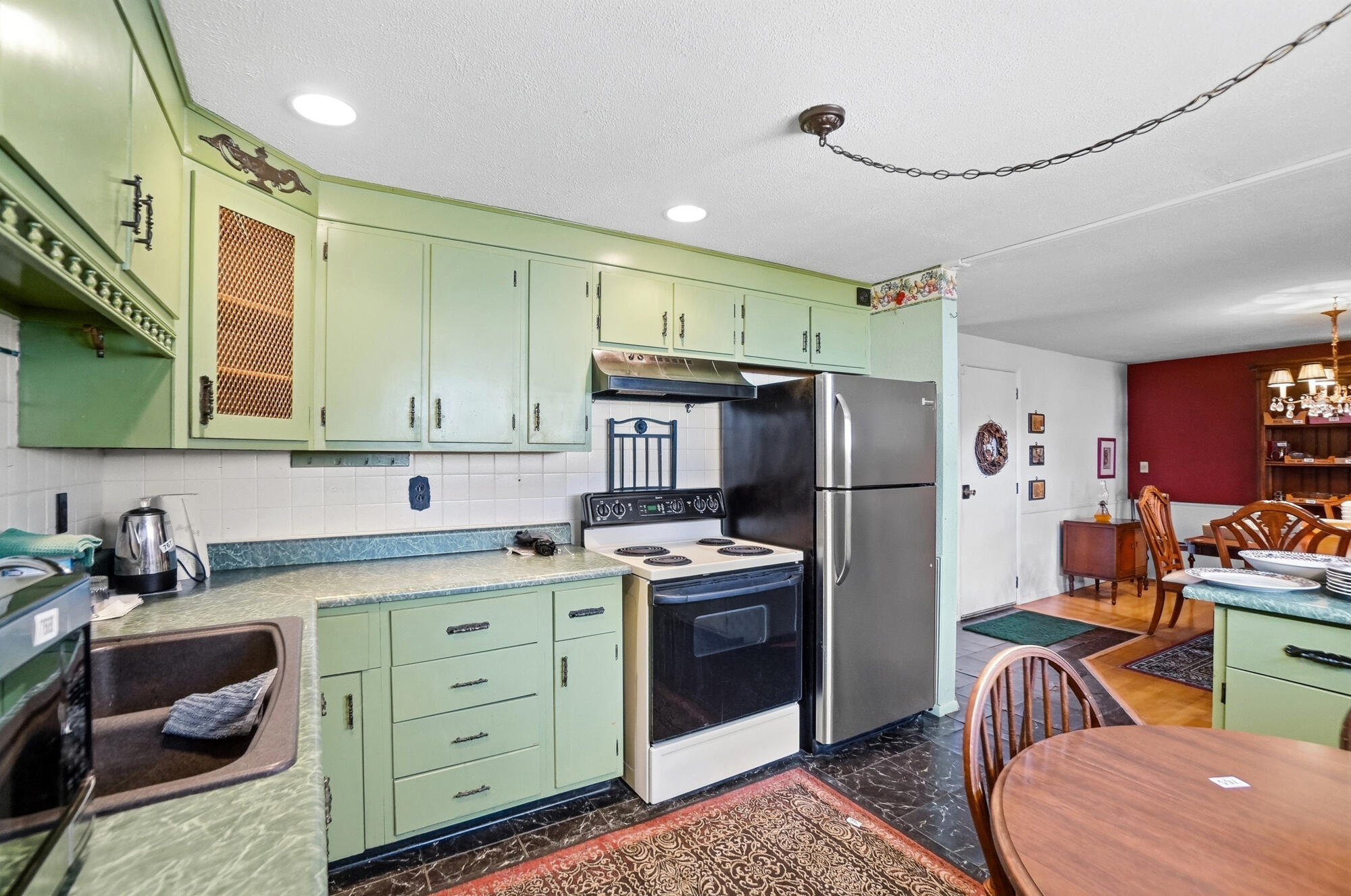 1516 Hyannis Drive, Springfield, Ohio 45503