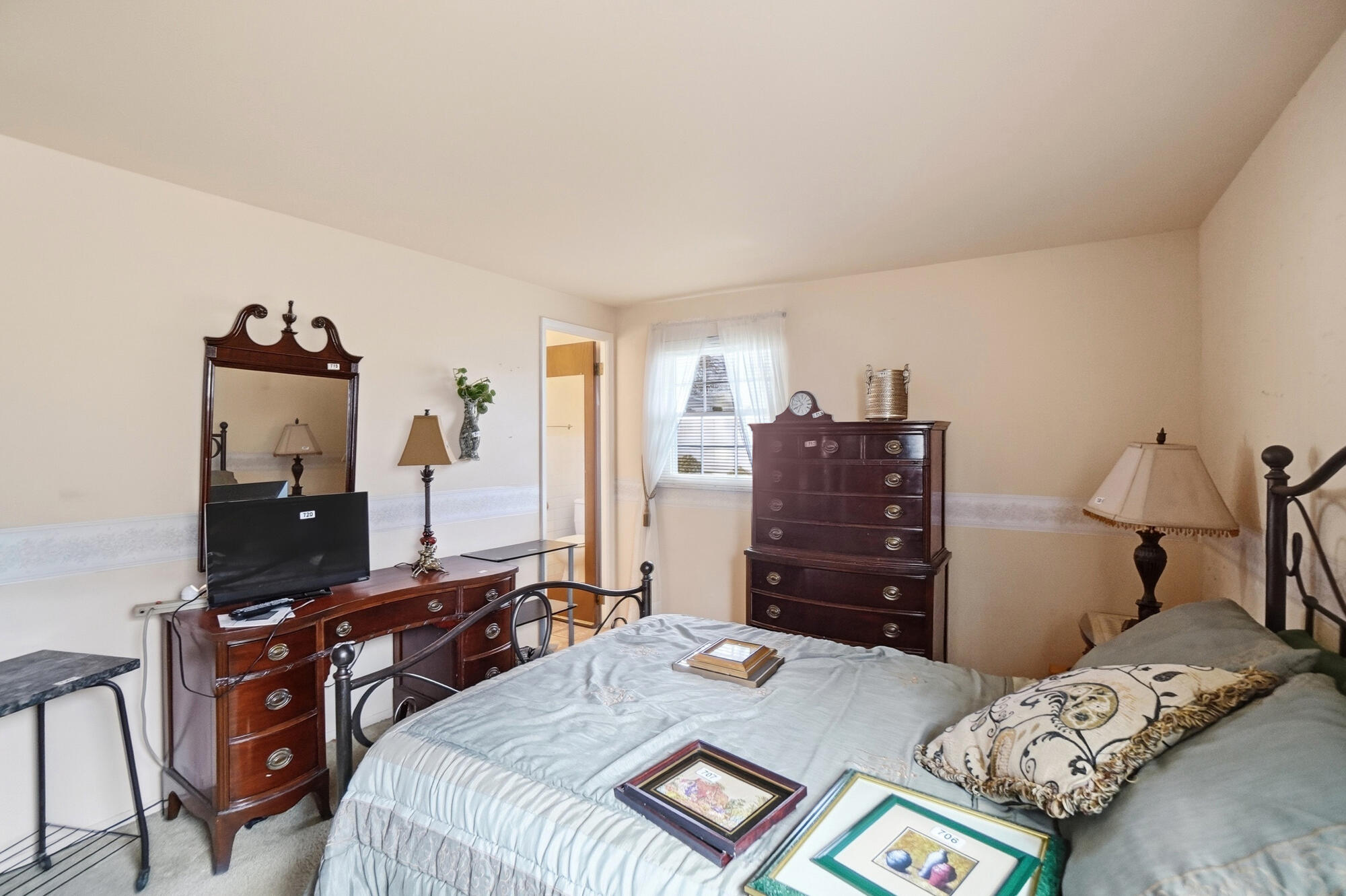 1516 Hyannis Drive, Springfield, Ohio 45503