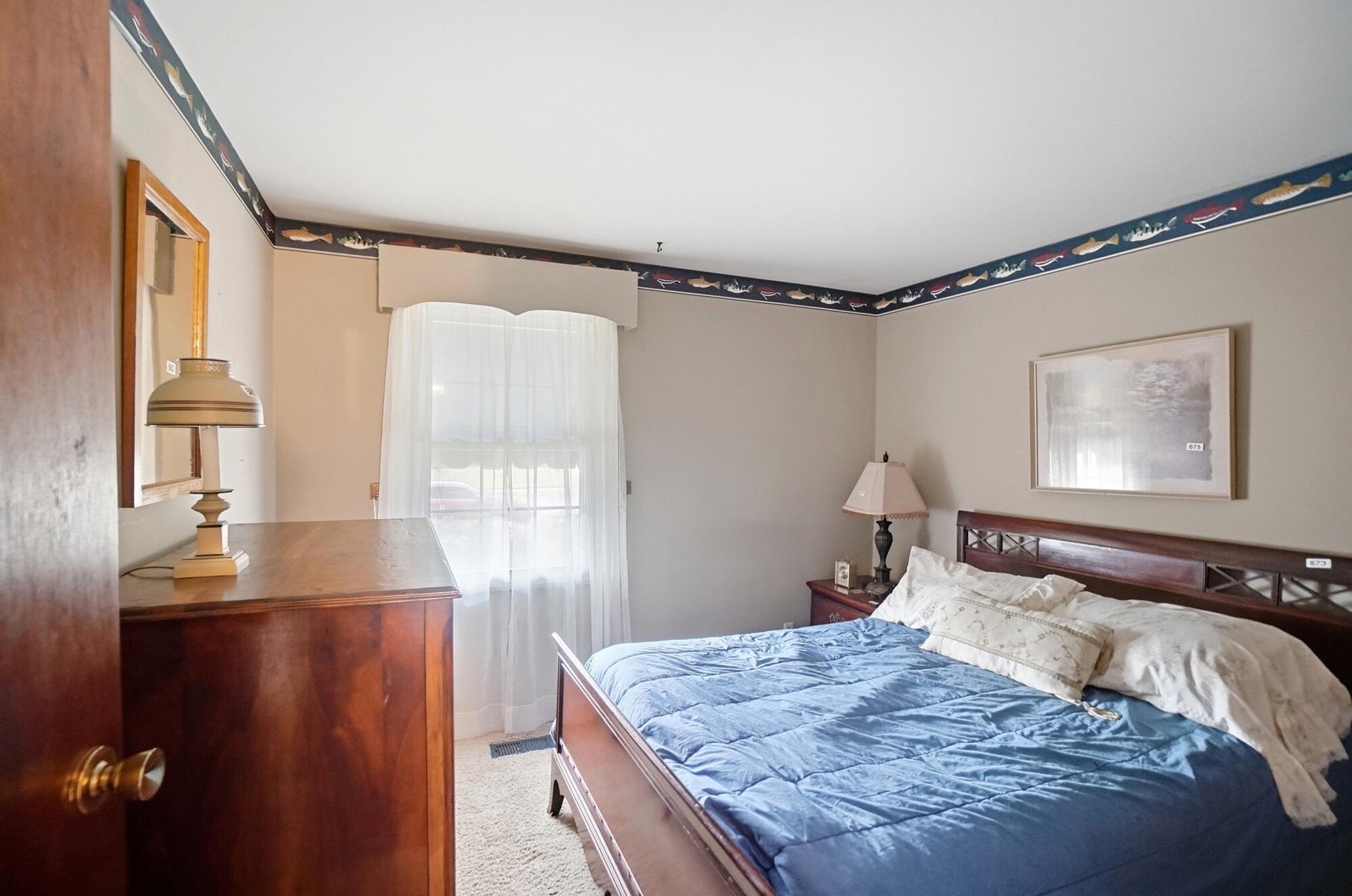 1516 Hyannis Drive, Springfield, Ohio 45503