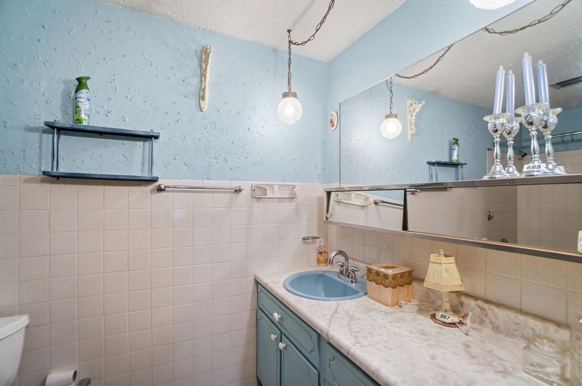 1516 Hyannis Drive, Springfield, Ohio 45503