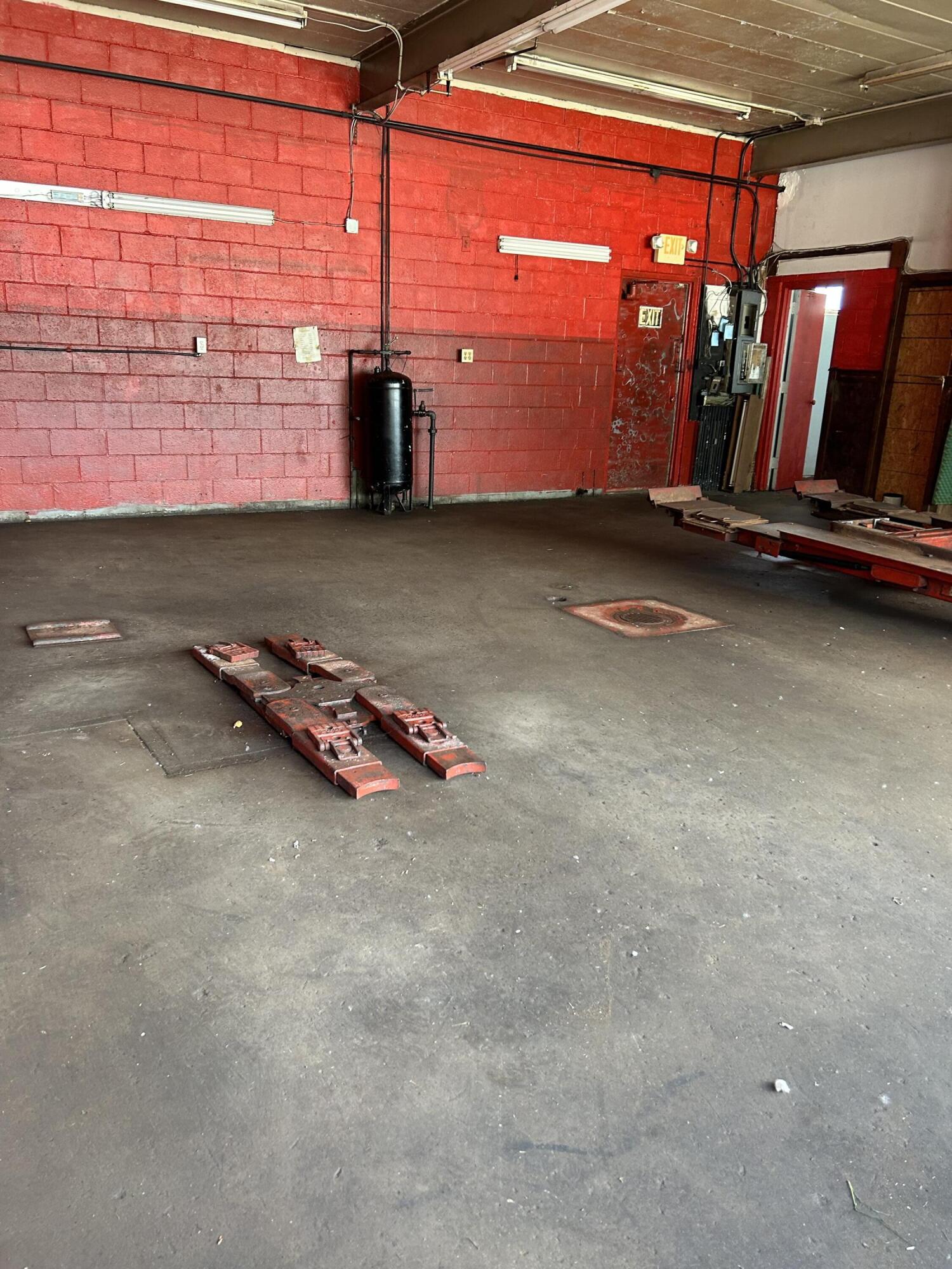 501 Trotwood Boulevard, Dayton, Ohio 45426