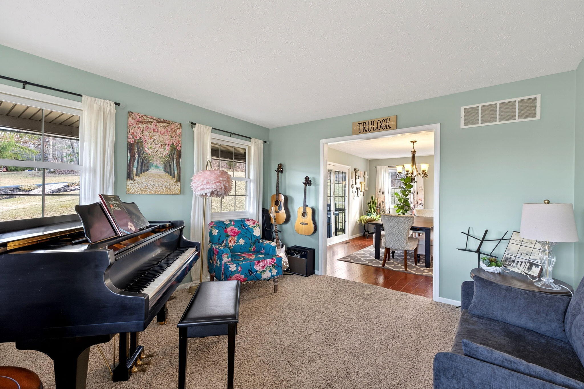 335 Willow Road, Springfield, Ohio 45502