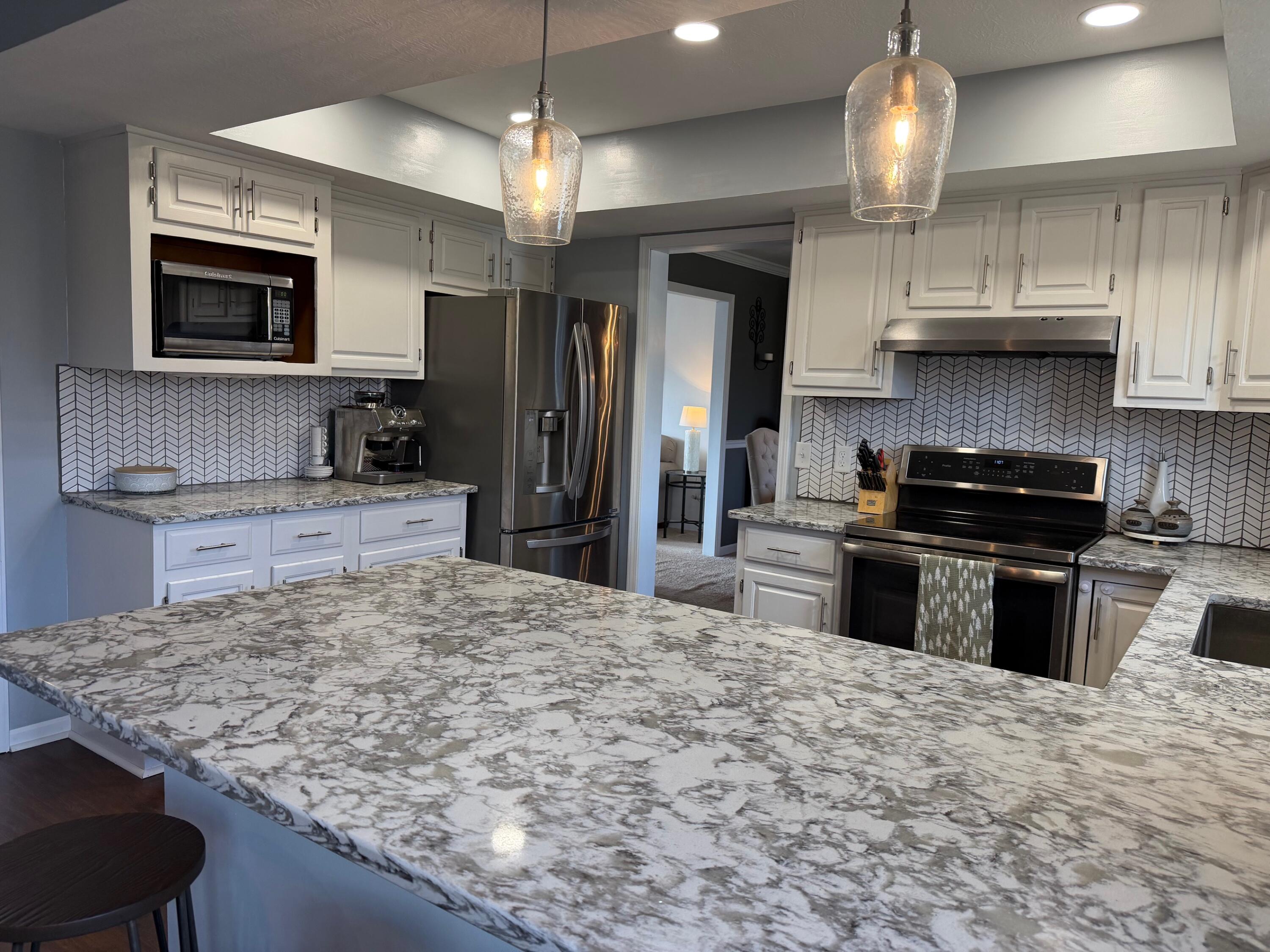 1595 Fox Run, Troy, Ohio 45373