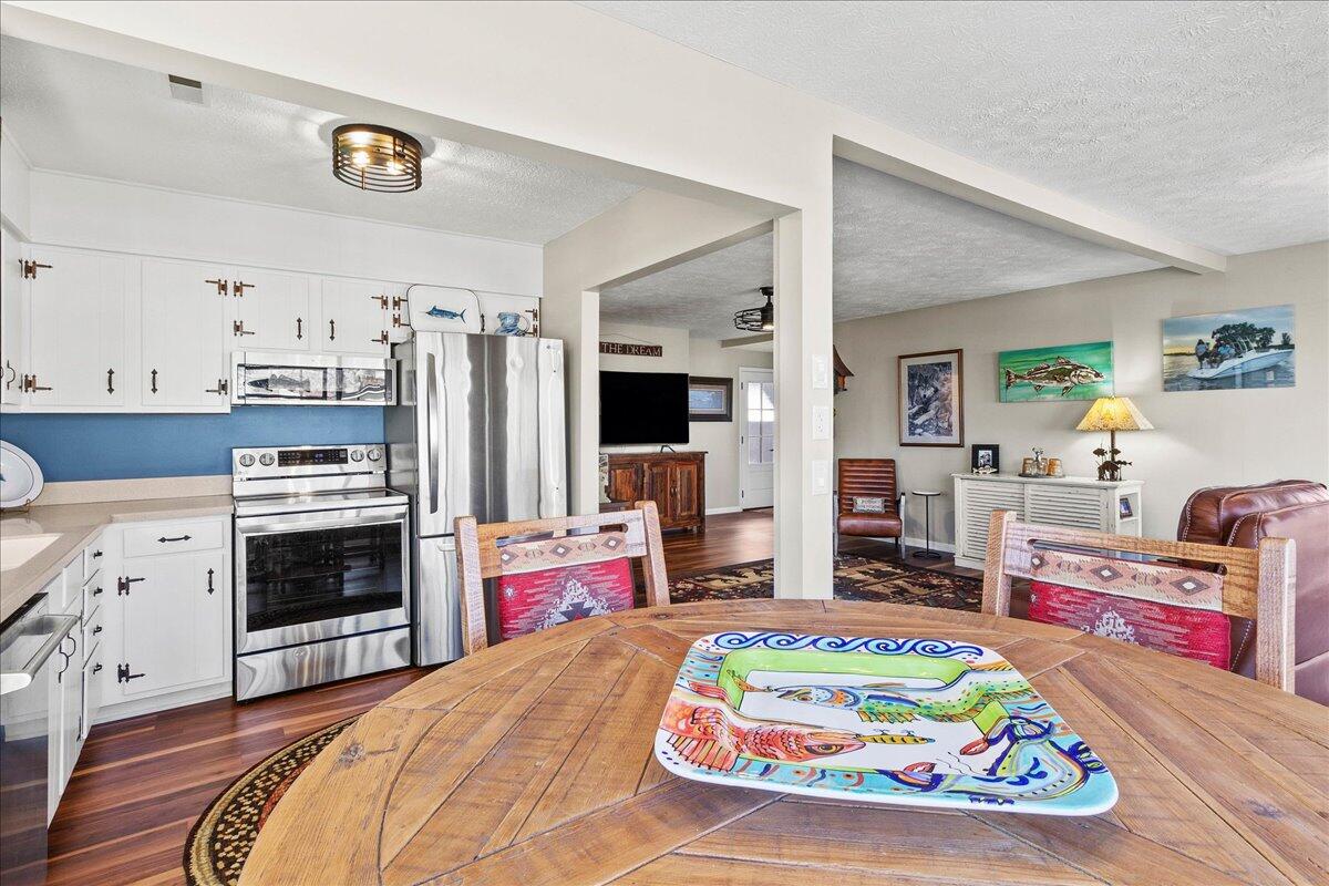 9728 State Route 368, Huntsville, Ohio 43324