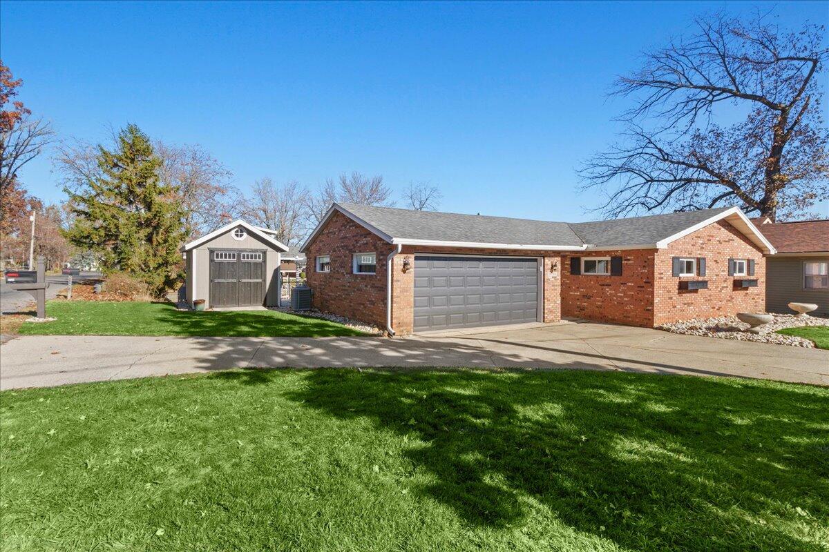 9728 State Route 368, Huntsville, Ohio 43324