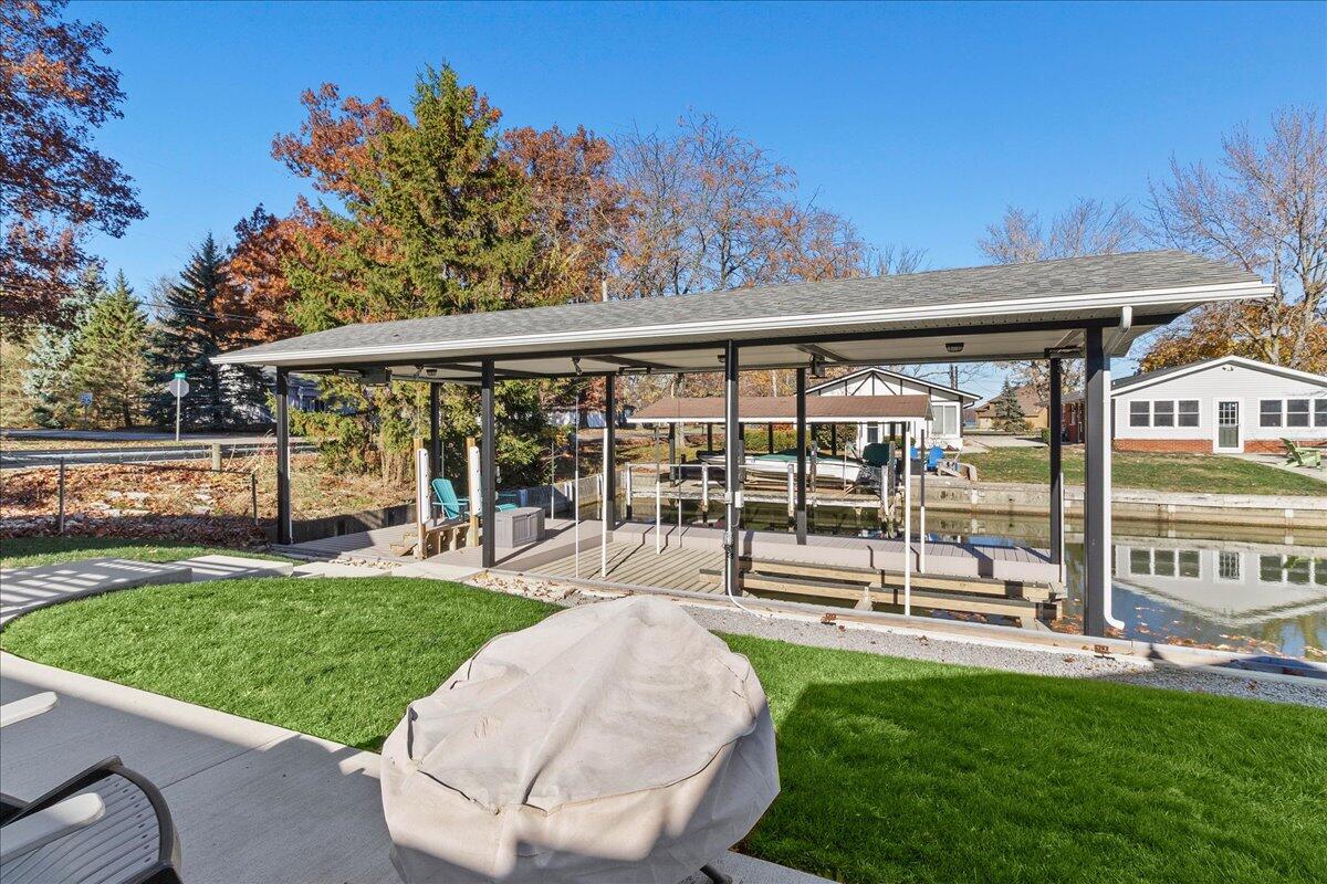 9728 State Route 368, Huntsville, Ohio 43324