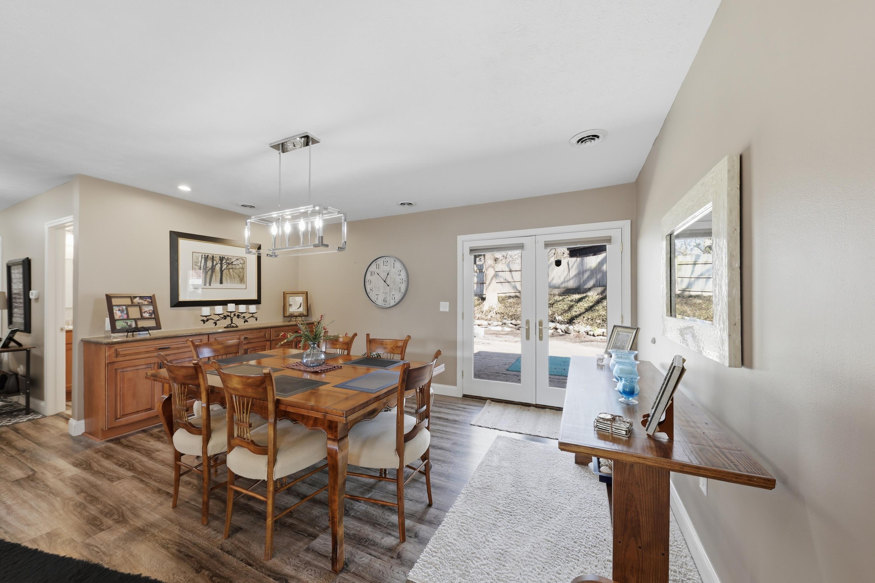 648 Tanglewood Drive, Springfield, Ohio 45504