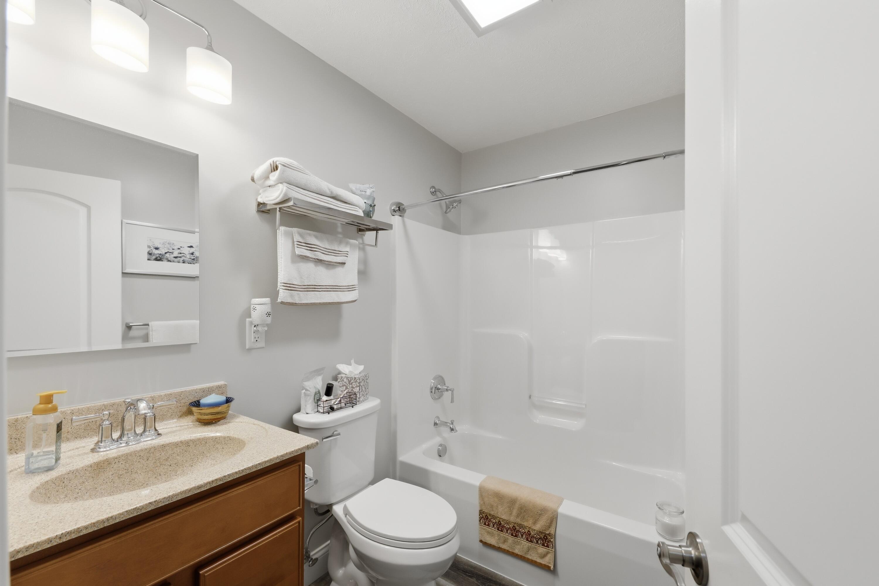 648 Tanglewood Drive, Springfield, Ohio 45504