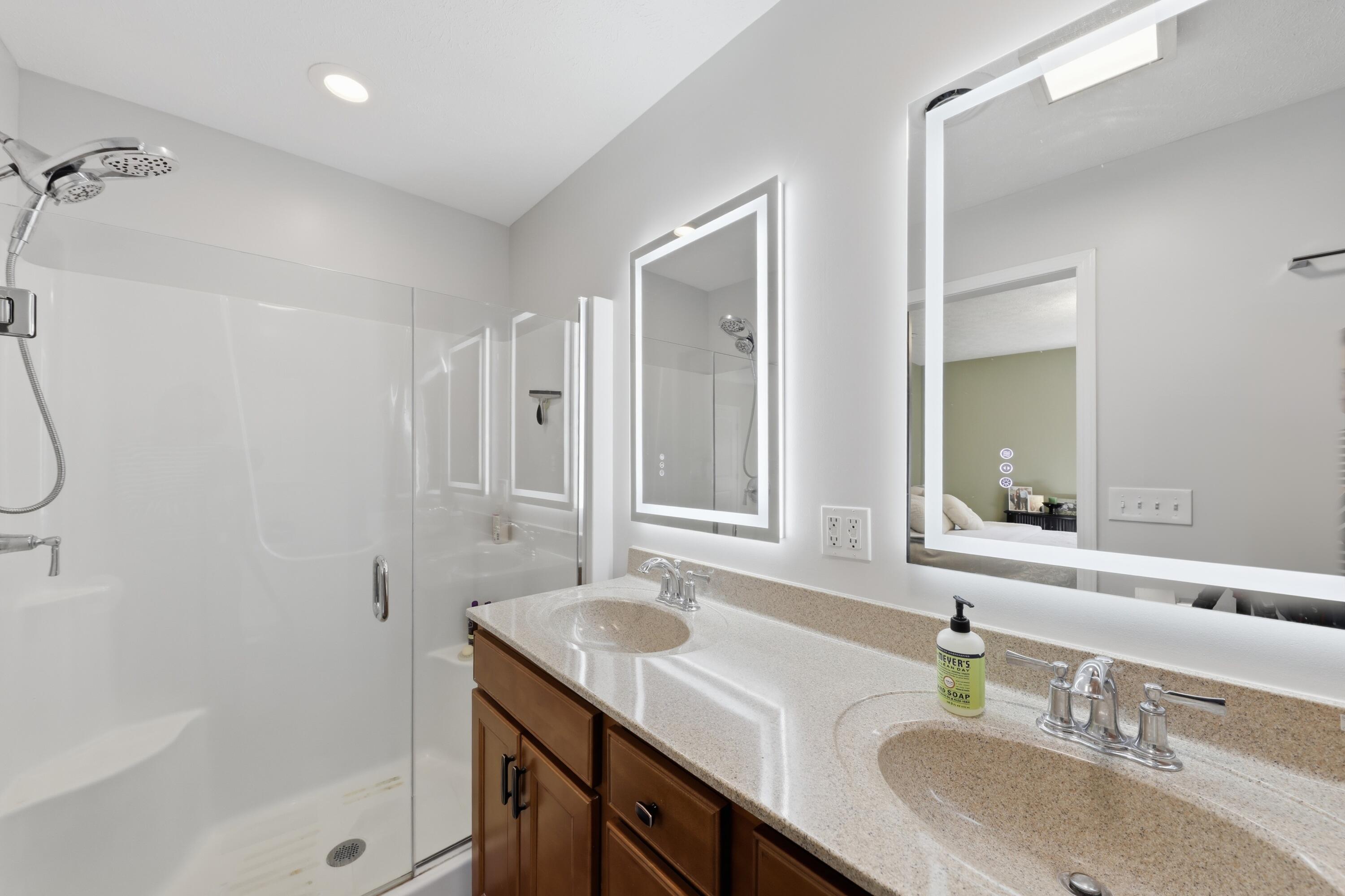 648 Tanglewood Drive, Springfield, Ohio 45504