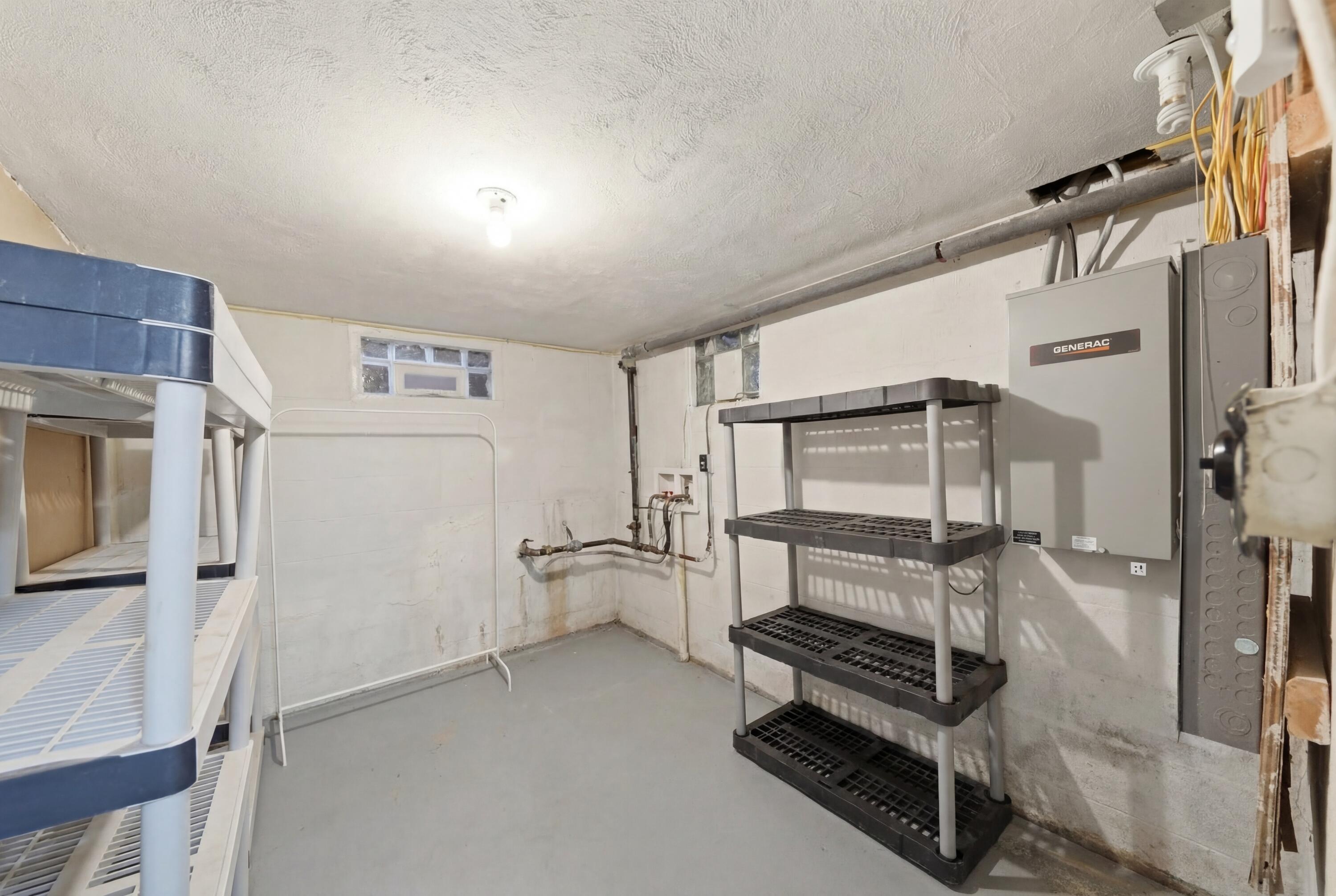 648 Tanglewood Drive, Springfield, Ohio 45504