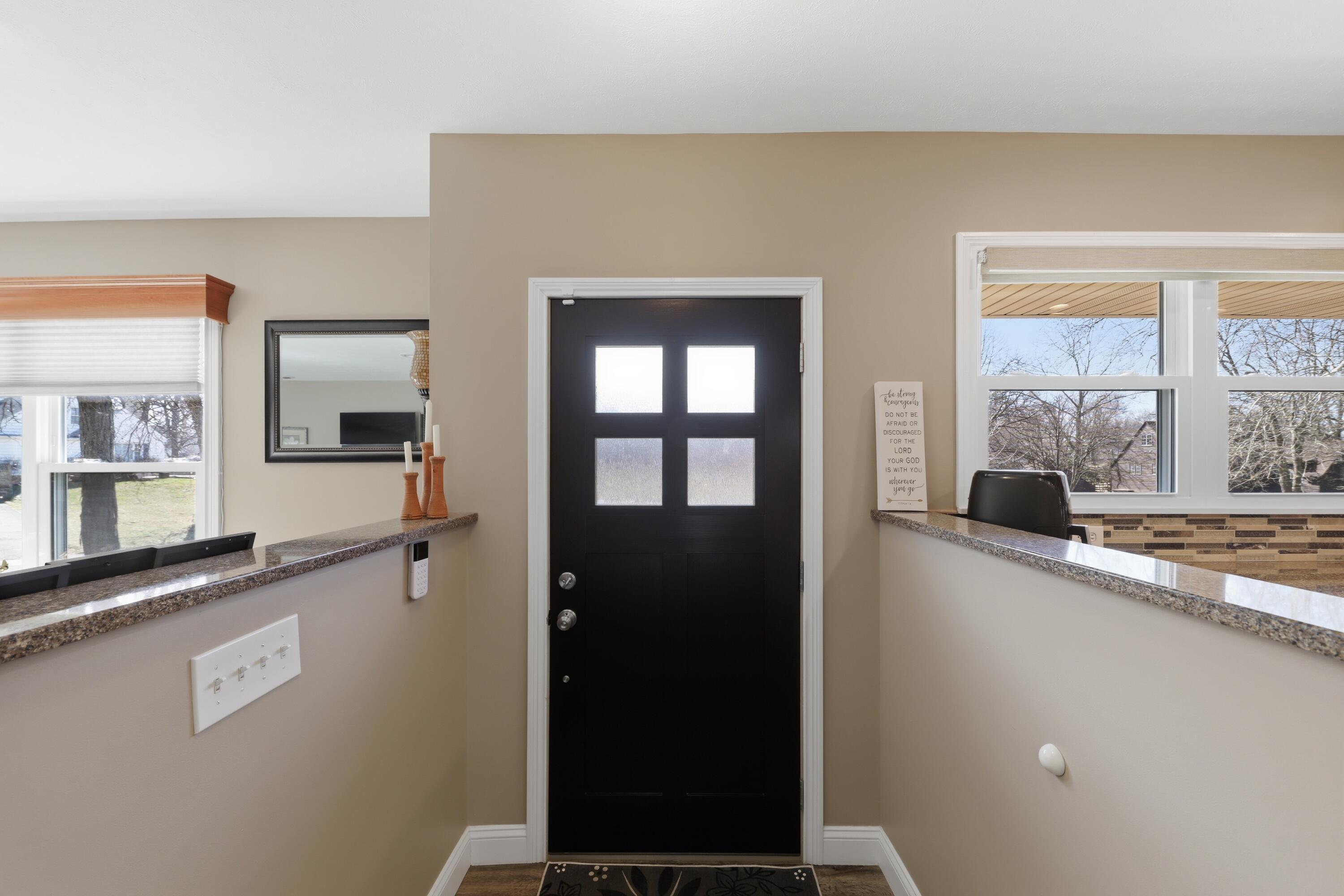 648 Tanglewood Drive, Springfield, Ohio 45504