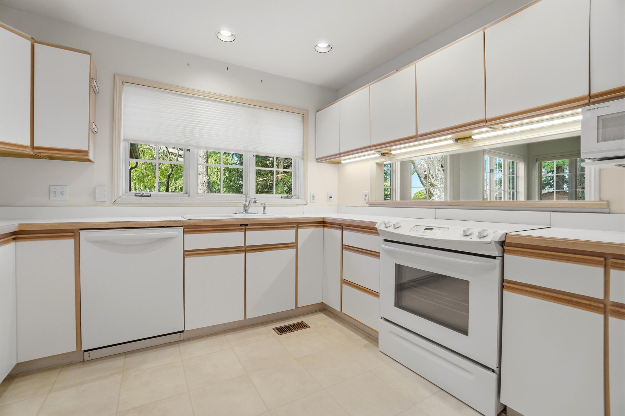 480 Parnell Place, Springfield, Ohio 45503