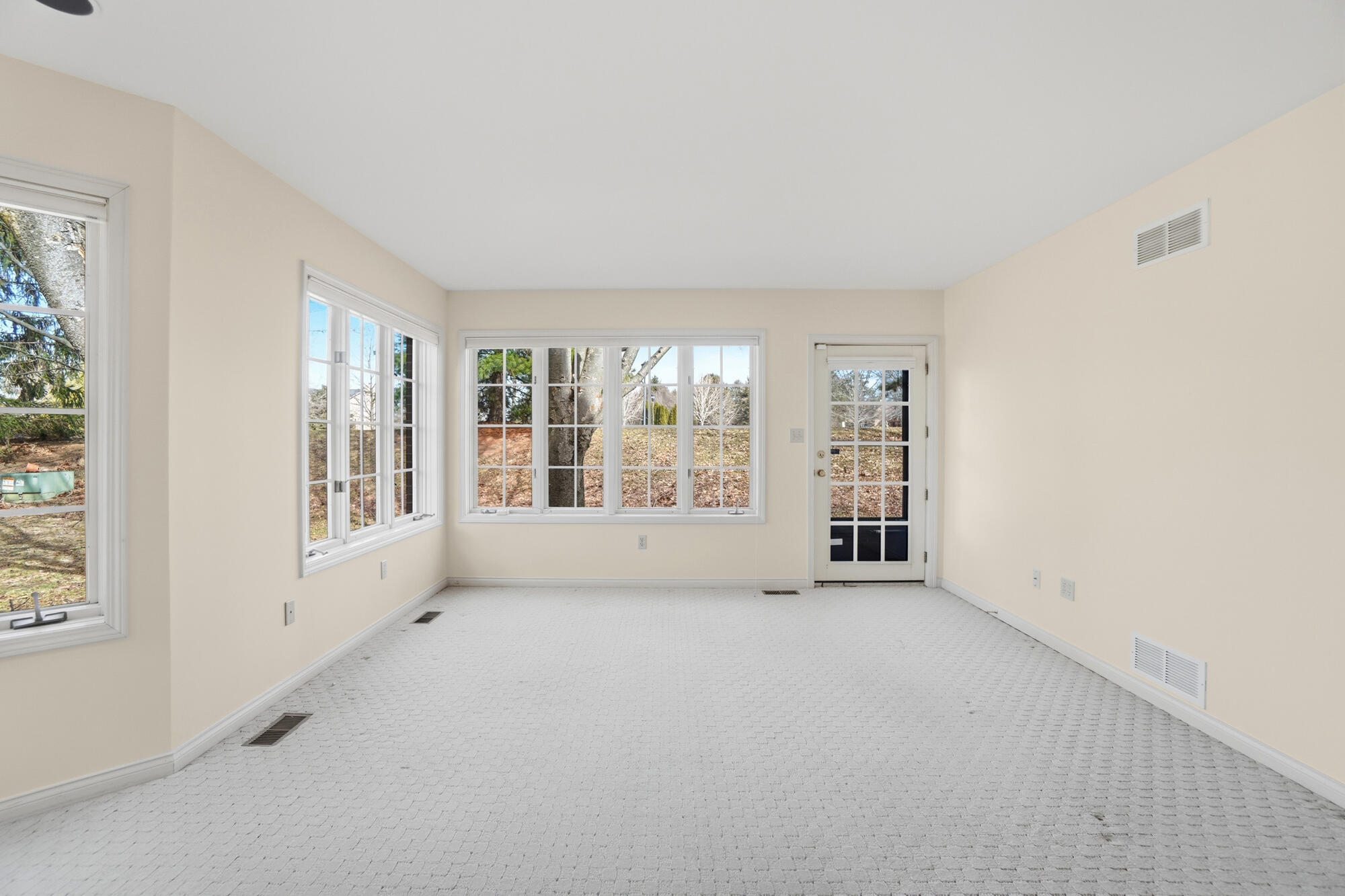 480 Parnell Place, Springfield, Ohio 45503