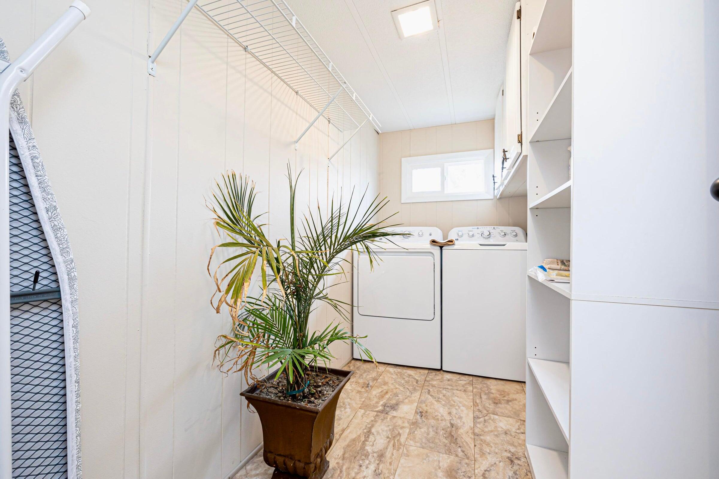 8651 State Route 368, Huntsville, Ohio 43324