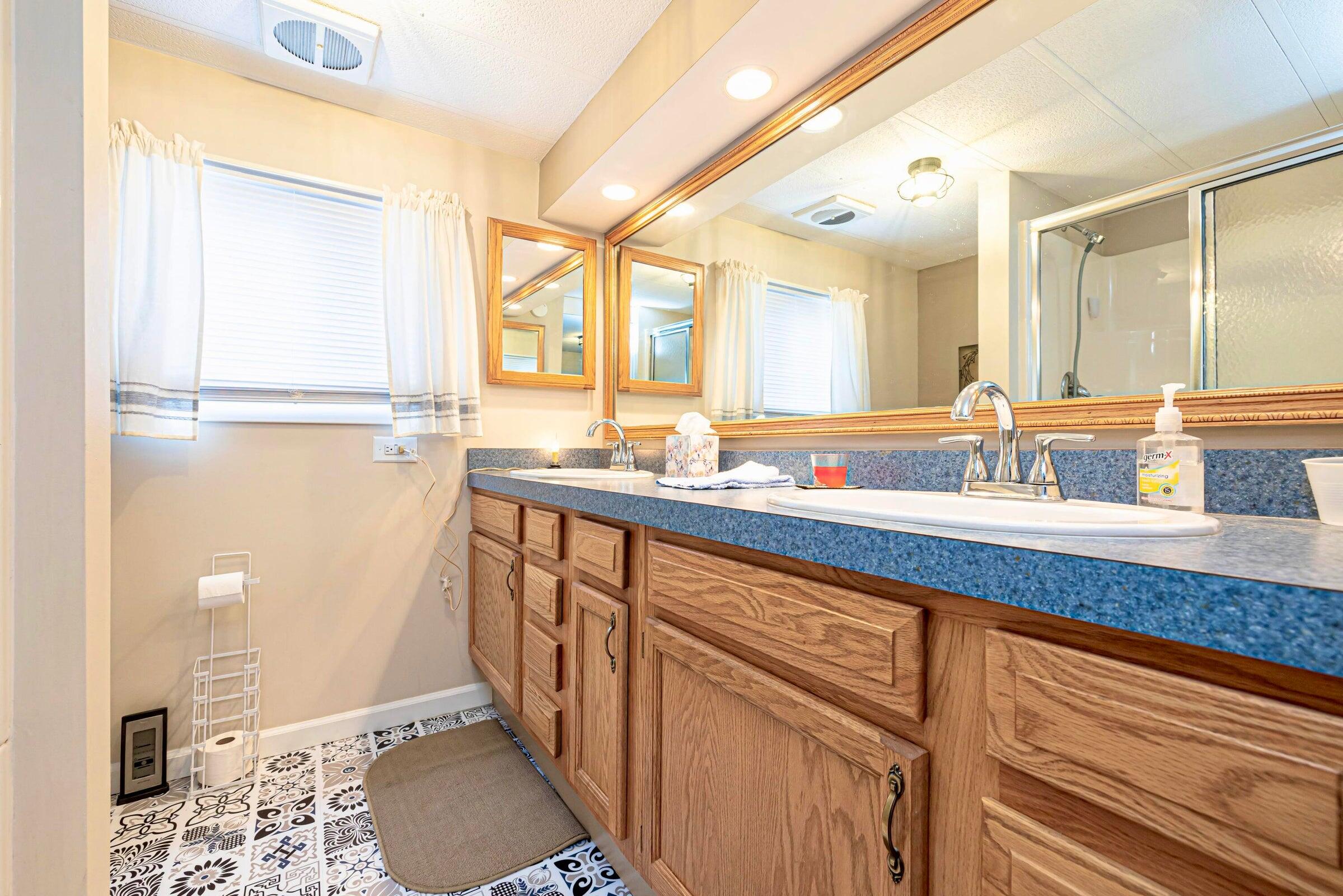 8651 State Route 368, Huntsville, Ohio 43324