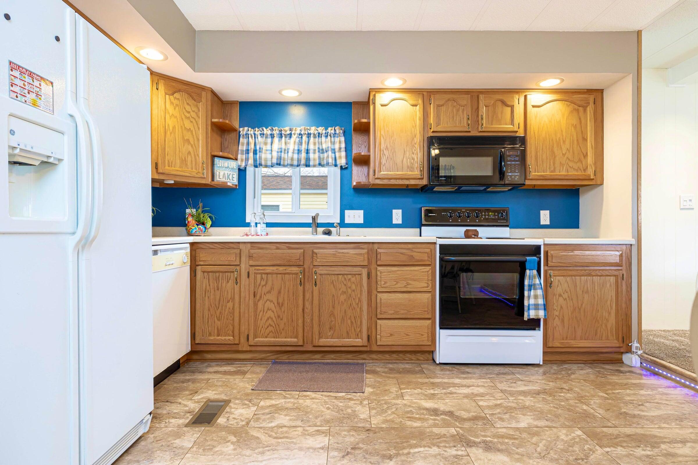 8651 State Route 368, Huntsville, Ohio 43324