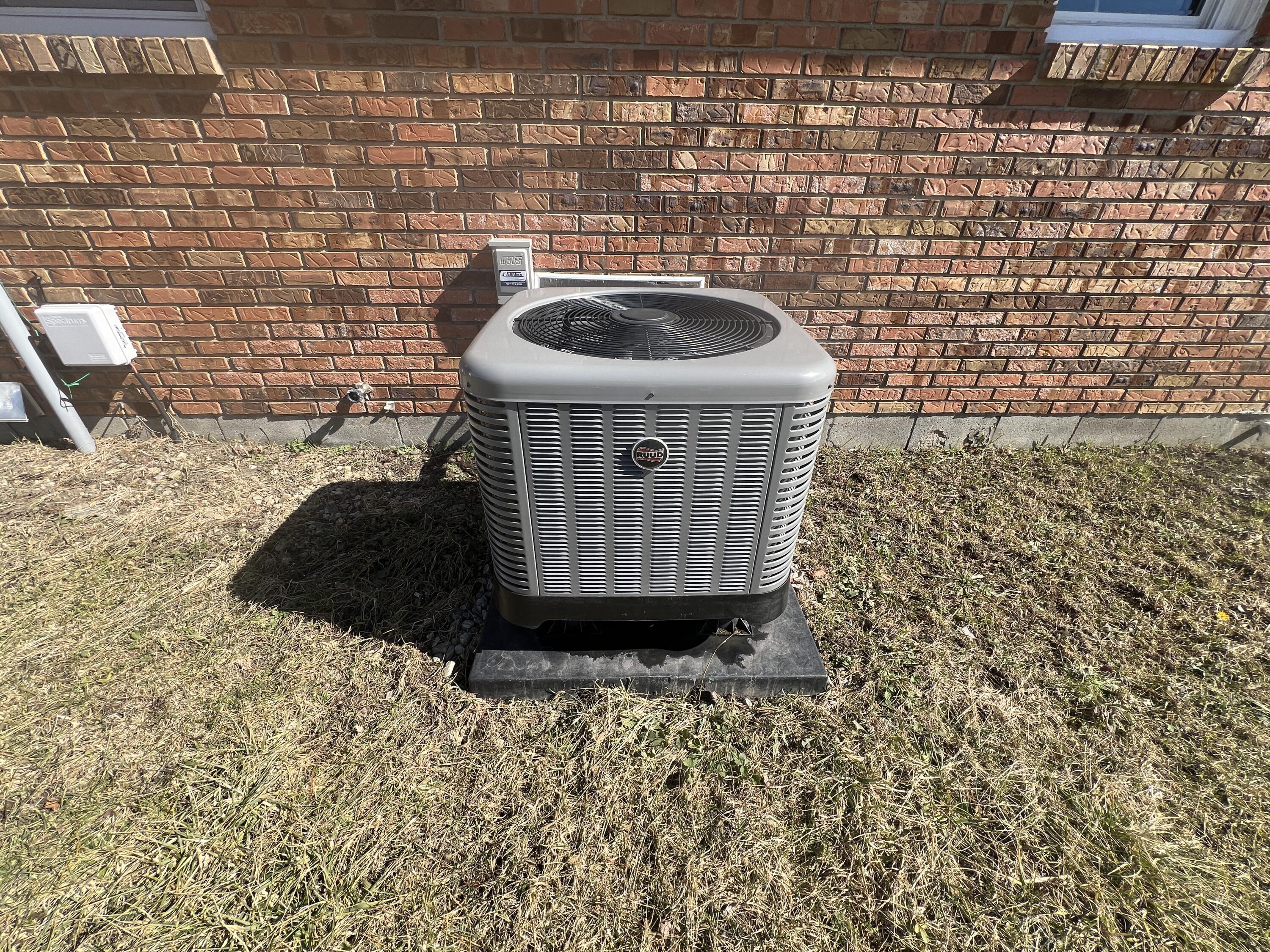 533 Westminster Street, Waynesfield, Ohio 45896