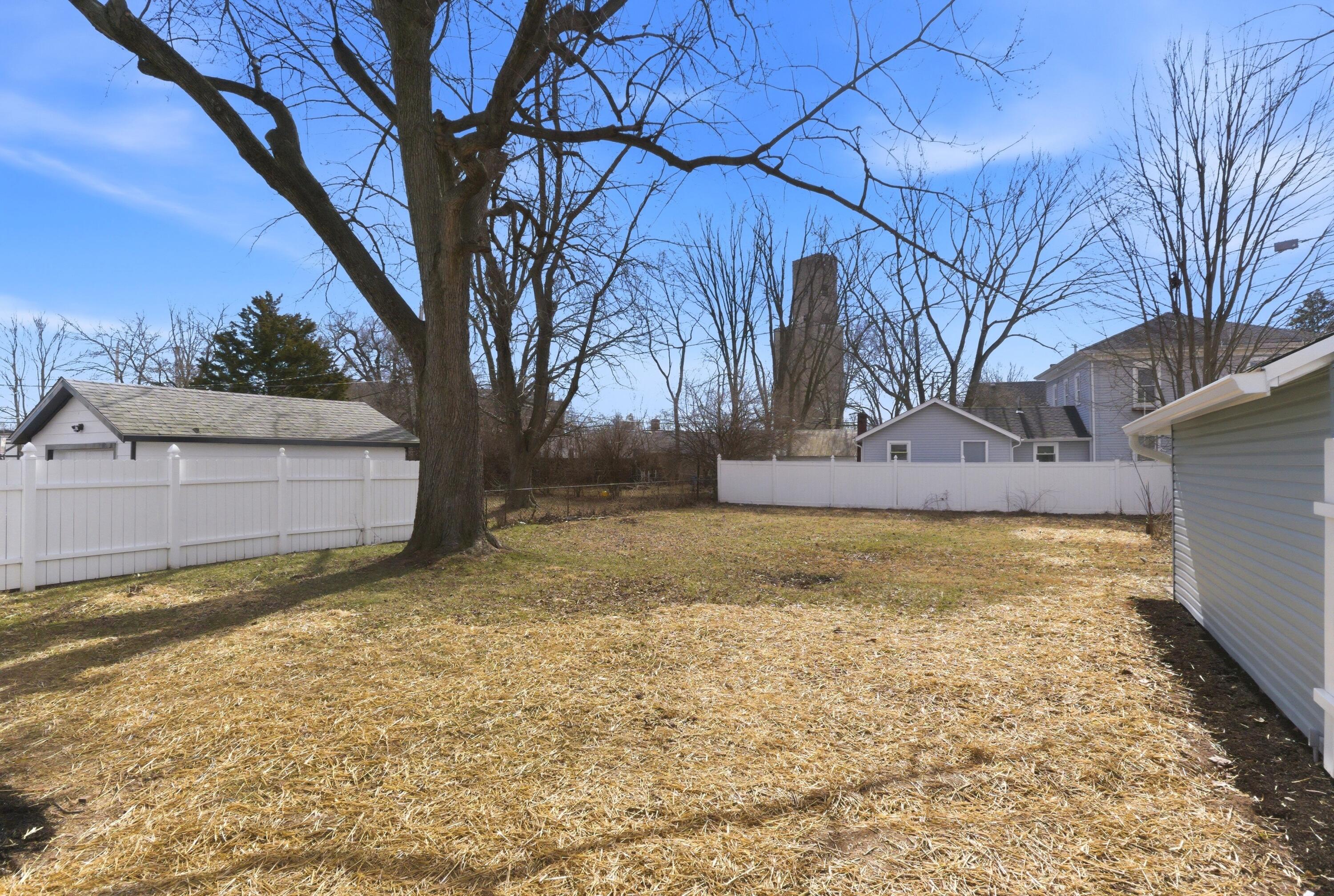 308 Xenia Drive, Fairborn, Ohio 45324