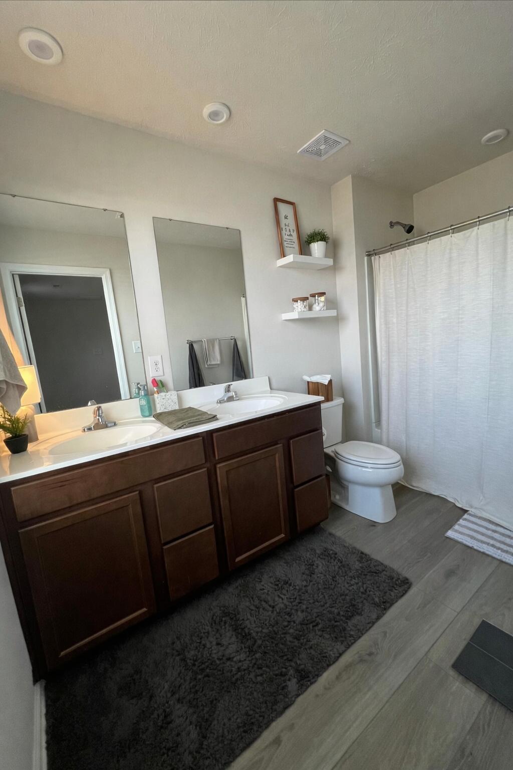 1237 Sir Sidney Court, Sidney, Ohio 45365