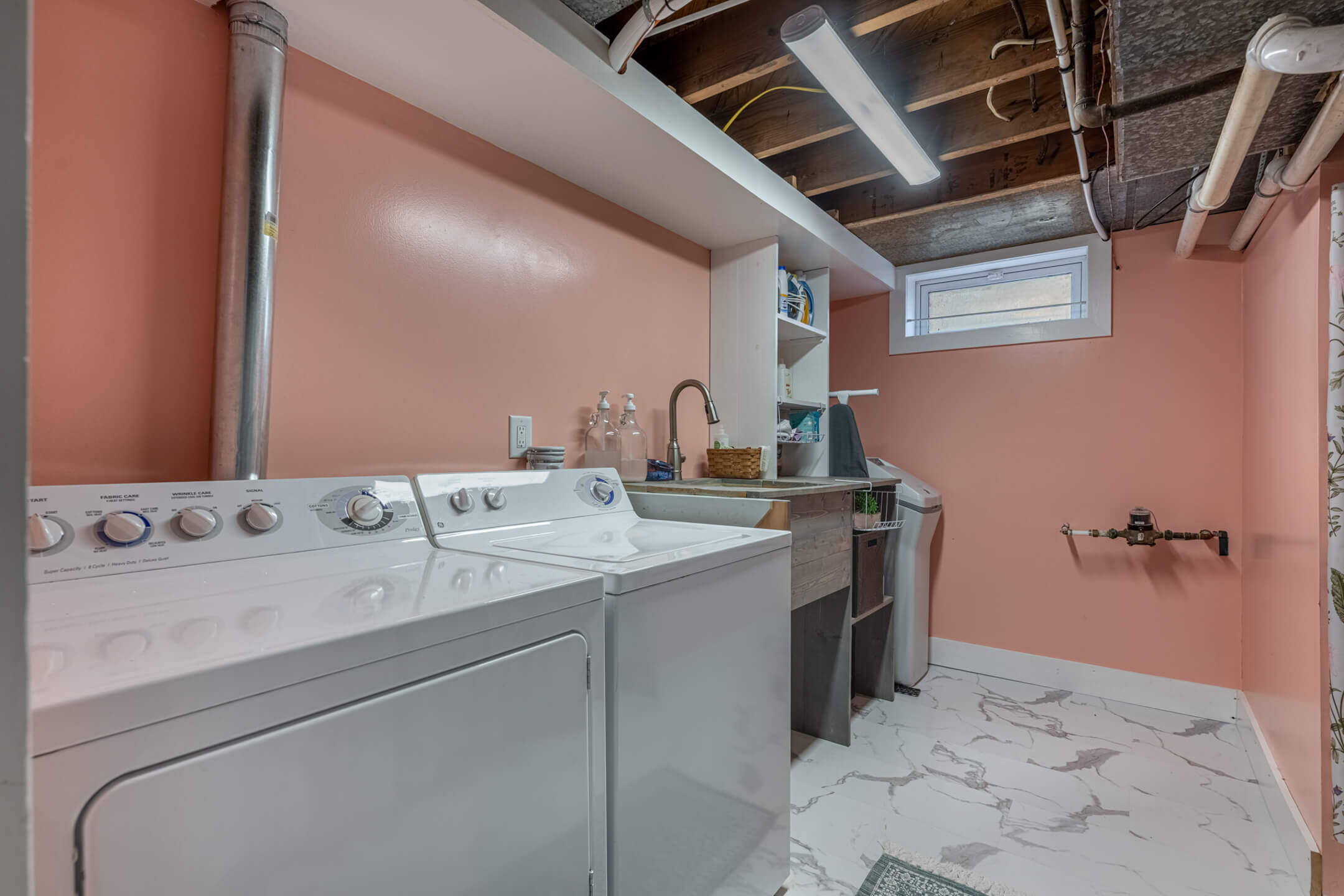 127 Kensington Place, Springfield, Ohio 45504