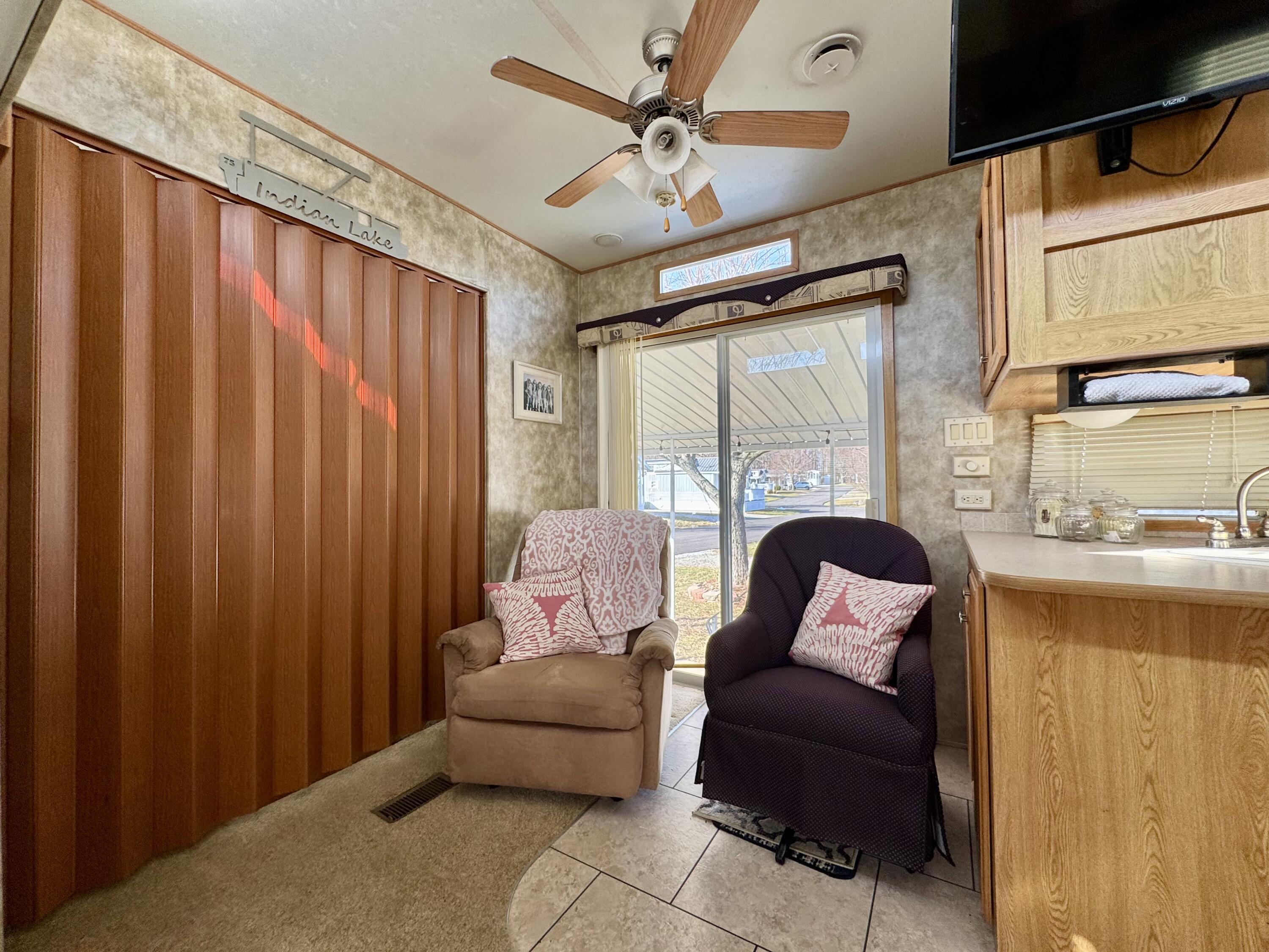 11377 Township Road 266, Lakeview, Ohio 43331