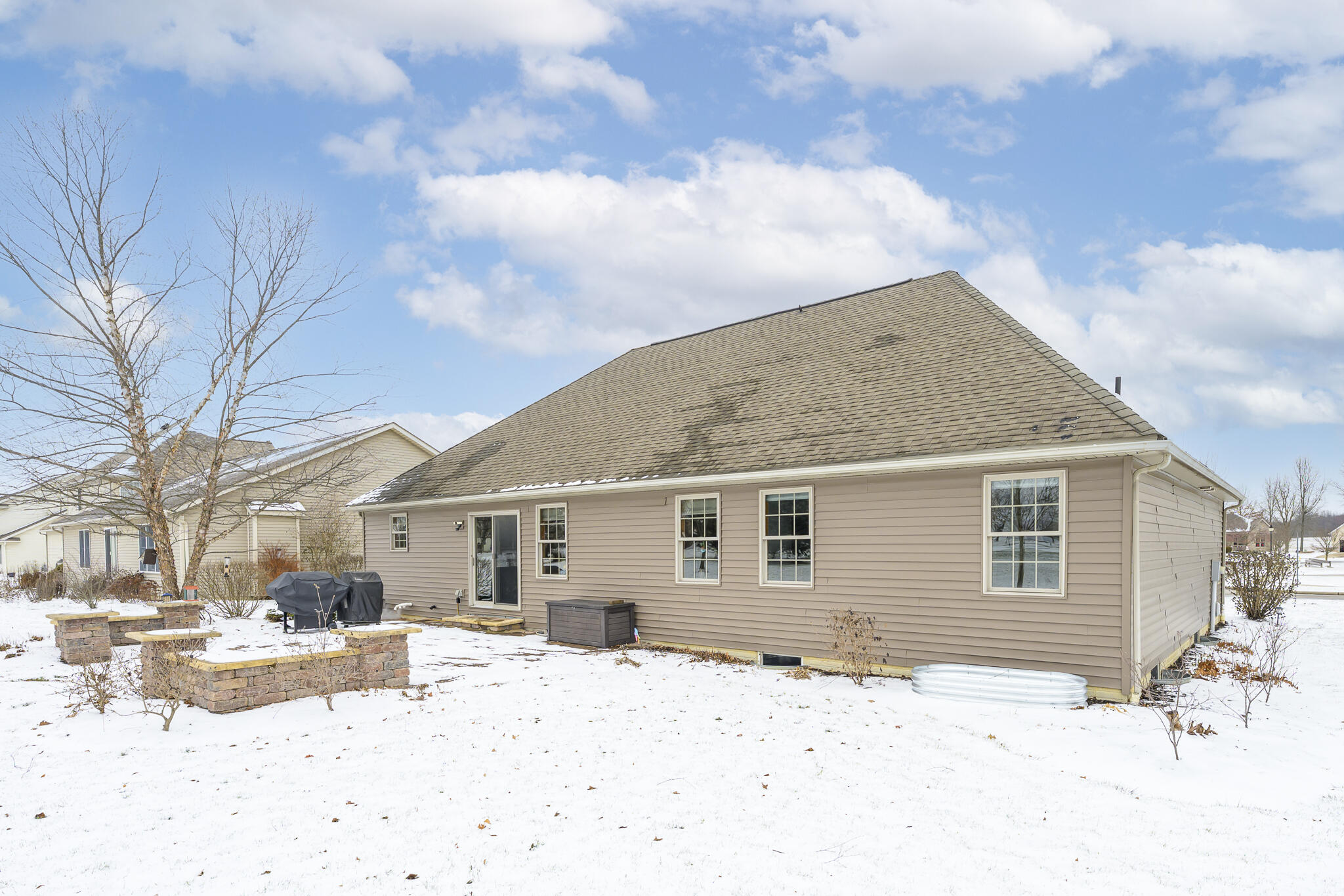 1447 Hickory Gate Drive, Marysville, Ohio 43040