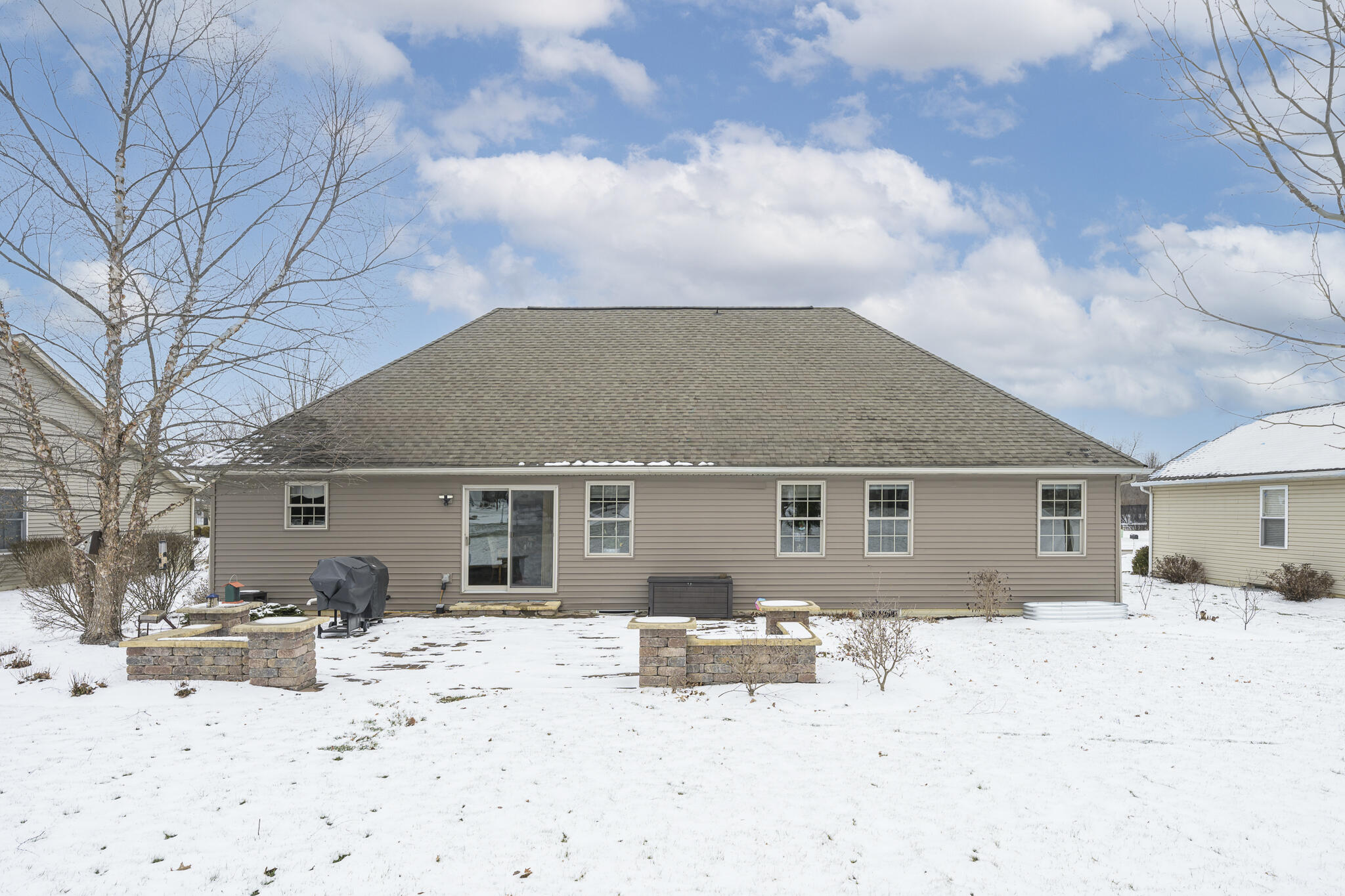 1447 Hickory Gate Drive, Marysville, Ohio 43040