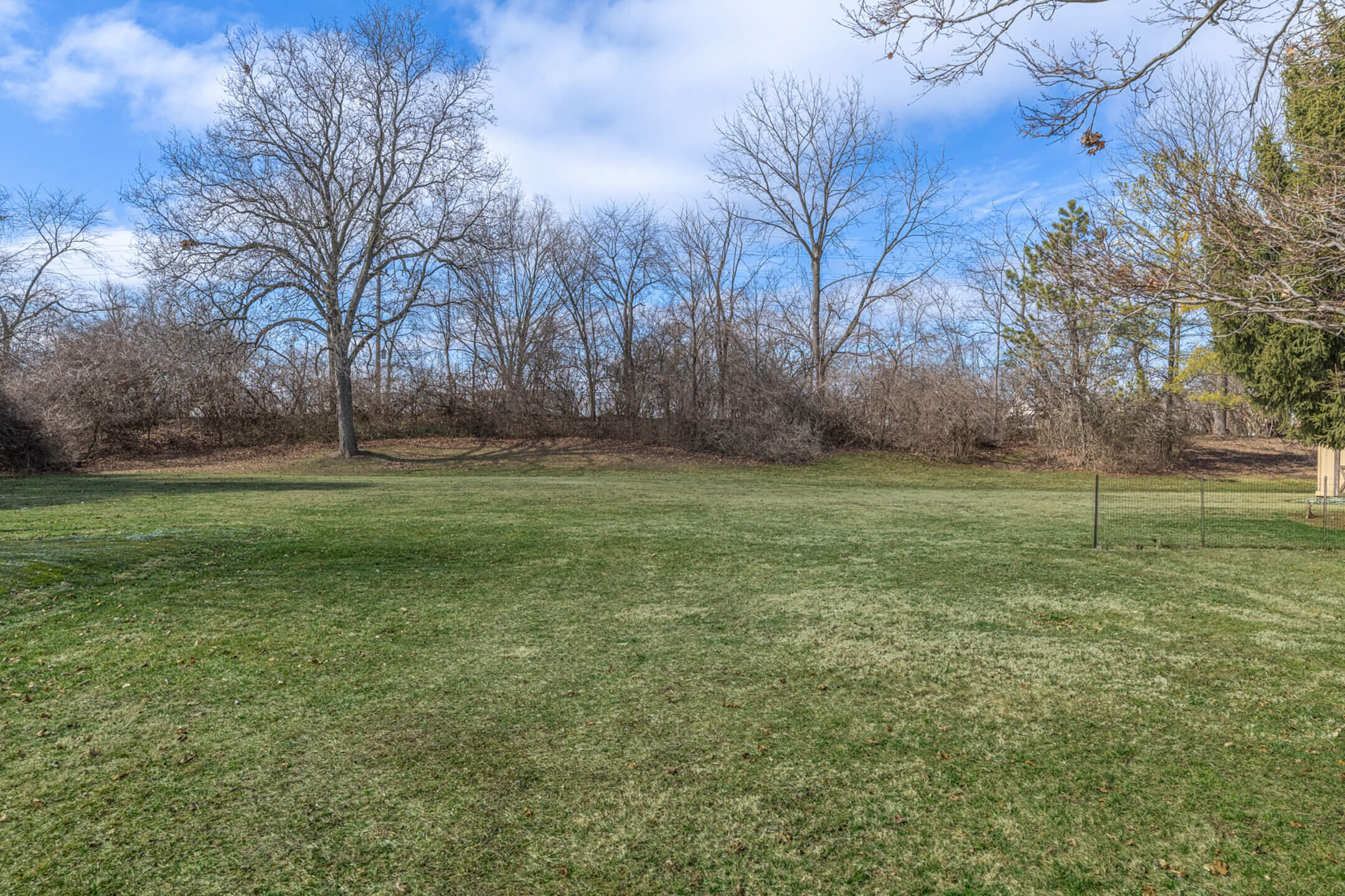 451 Lawnview Avenue, Springfield, Ohio 45505