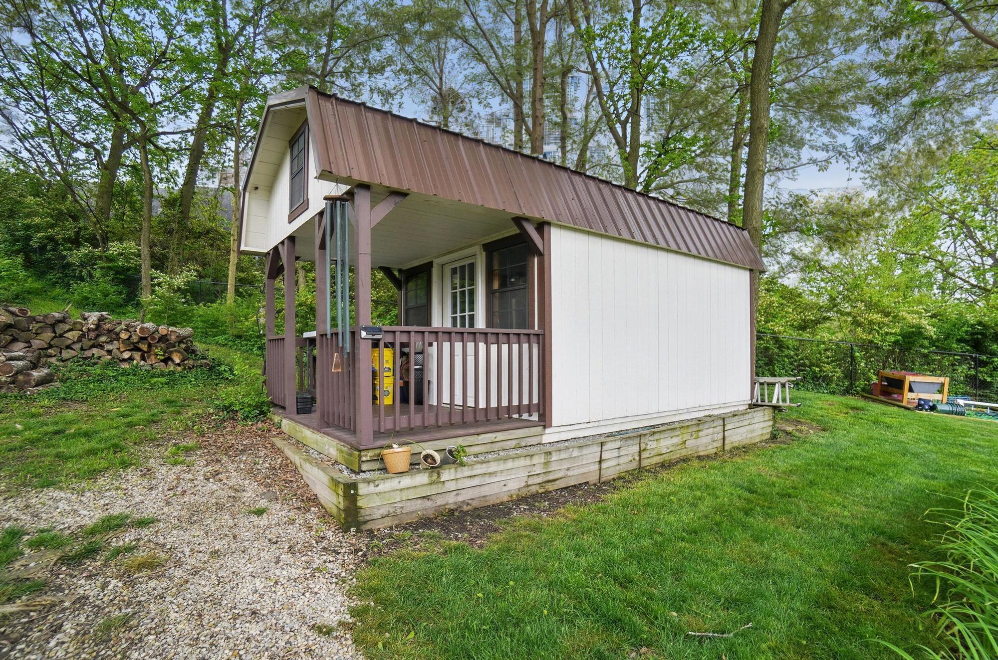 2642 Kilkenny Court, Springfield, Ohio 45503