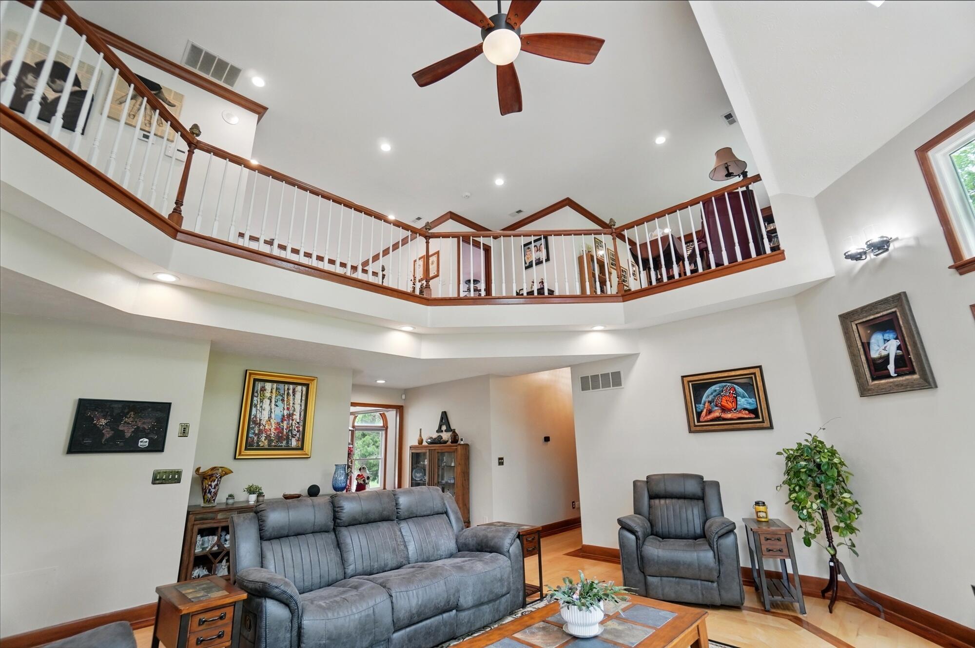 2642 Kilkenny Court, Springfield, Ohio 45503