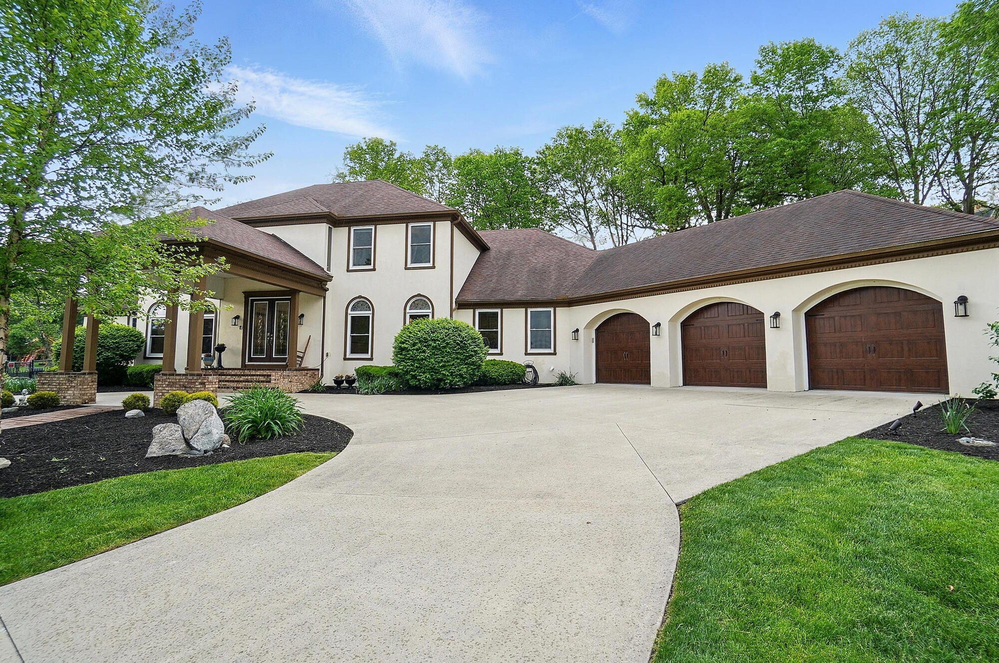 2642 Kilkenny Court, Springfield, Ohio 45503