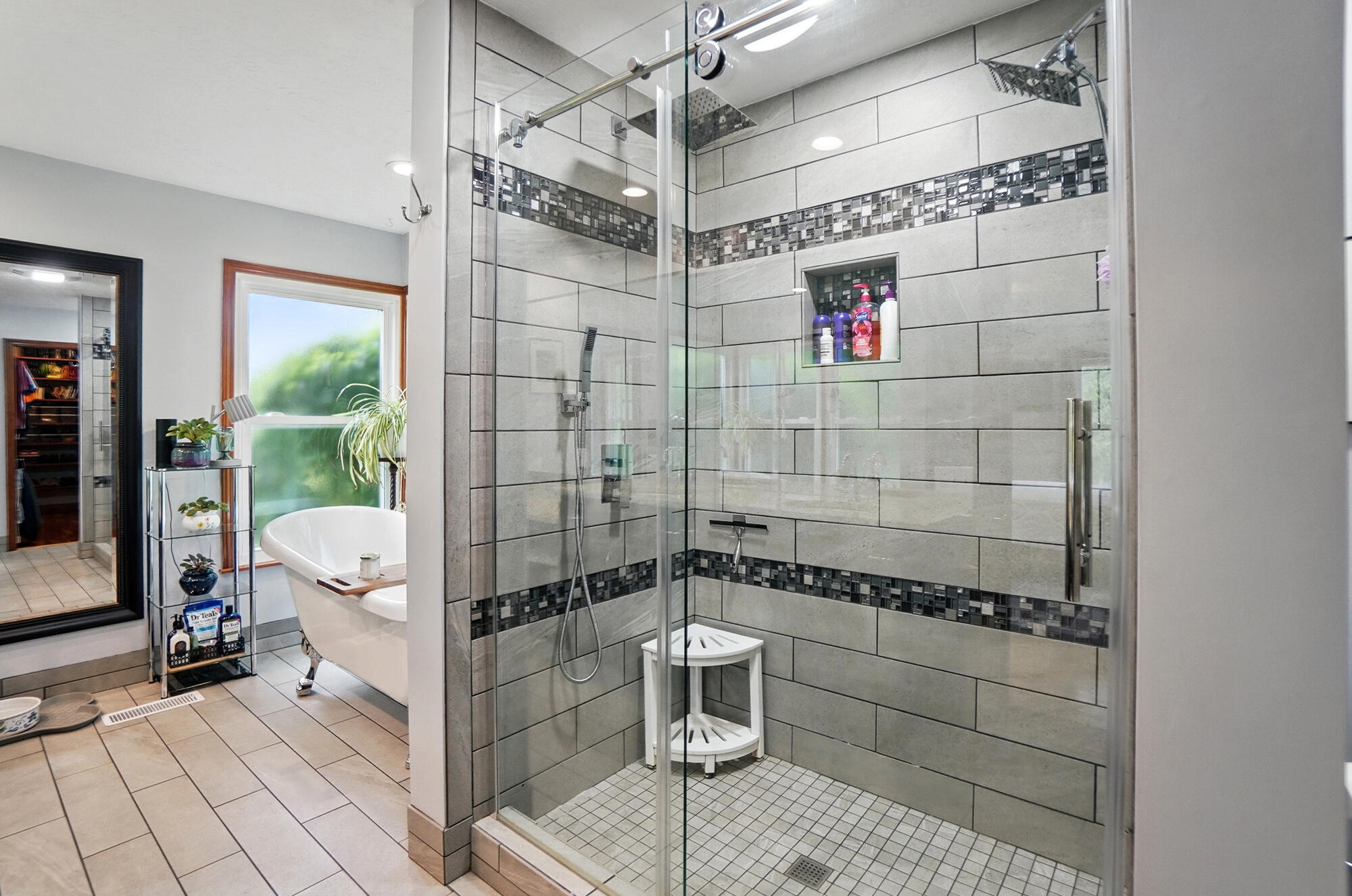 2642 Kilkenny Court, Springfield, Ohio 45503