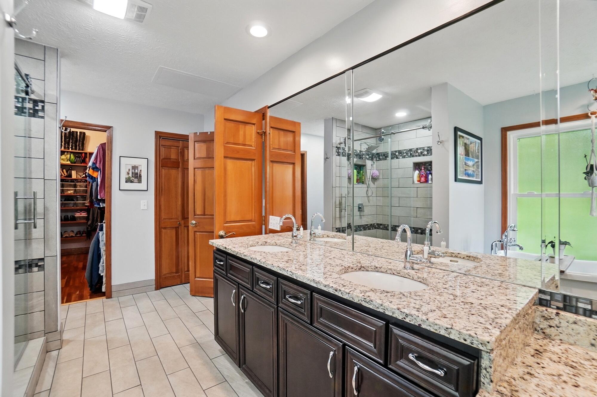 2642 Kilkenny Court, Springfield, Ohio 45503