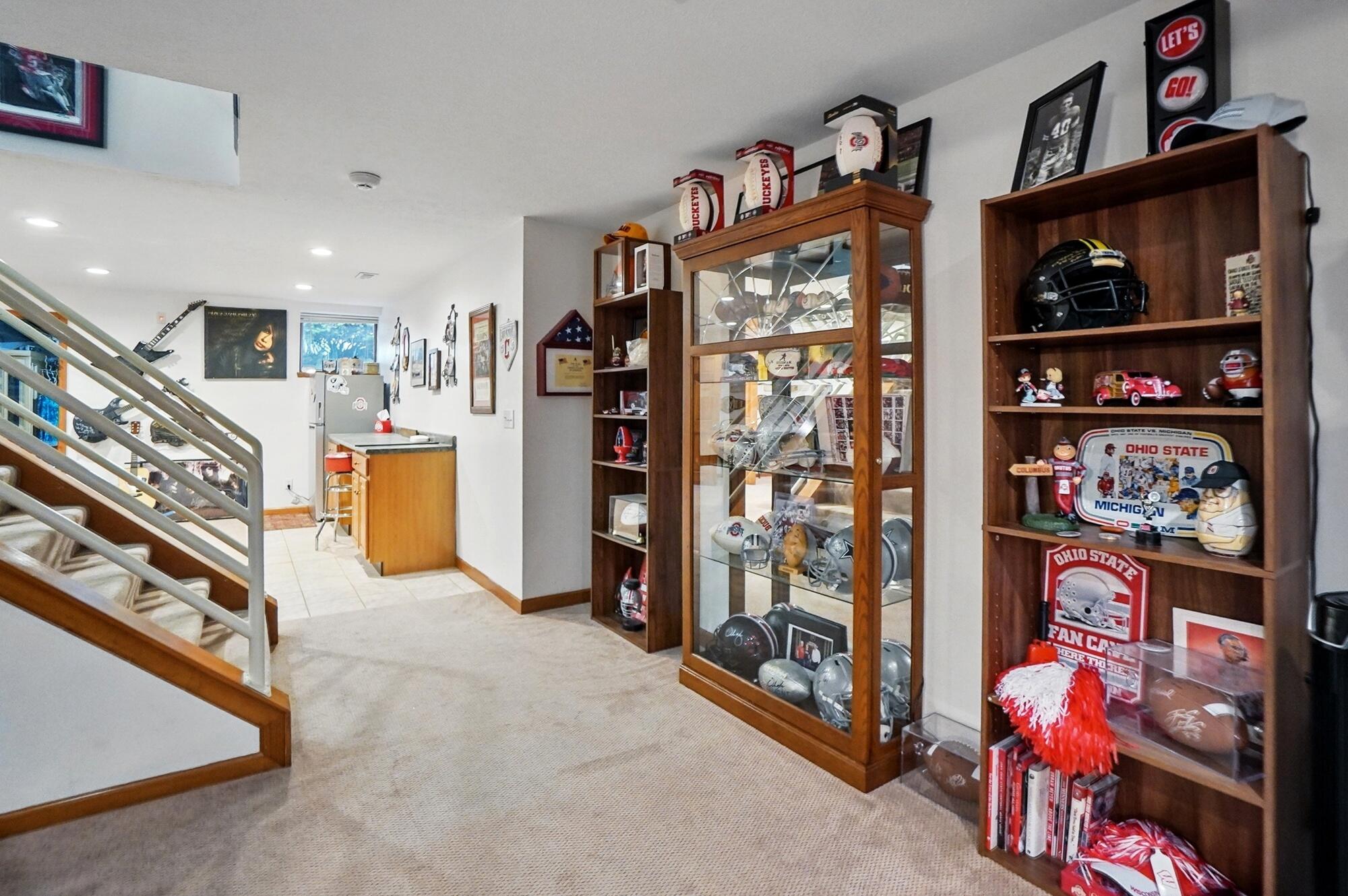 2642 Kilkenny Court, Springfield, Ohio 45503