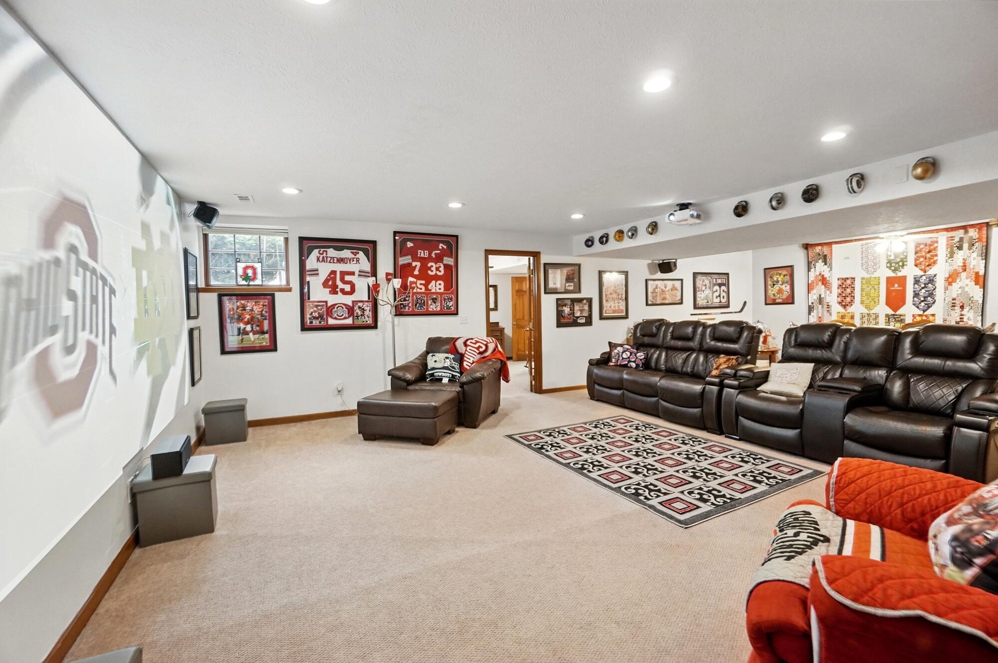 2642 Kilkenny Court, Springfield, Ohio 45503