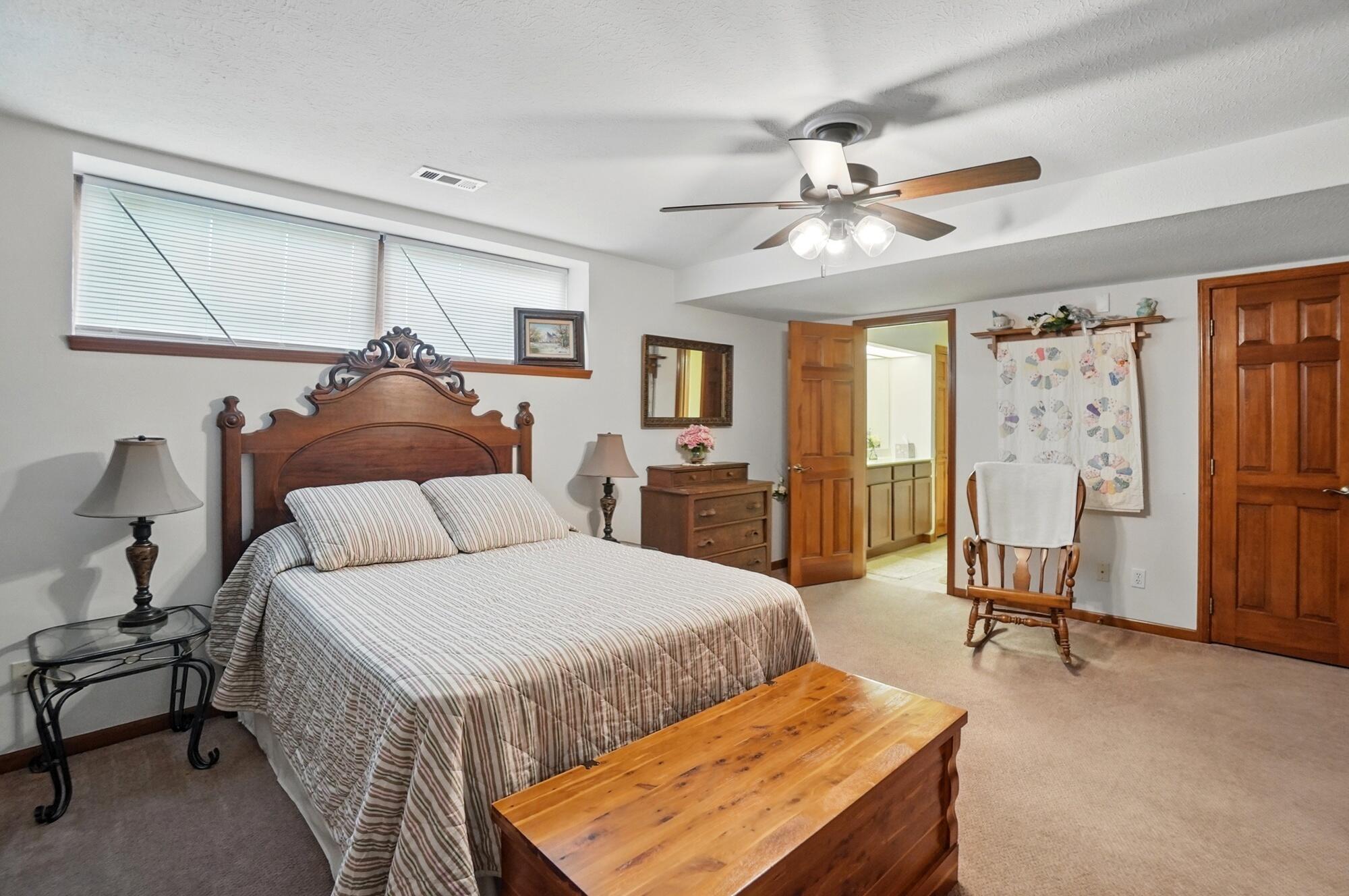 2642 Kilkenny Court, Springfield, Ohio 45503