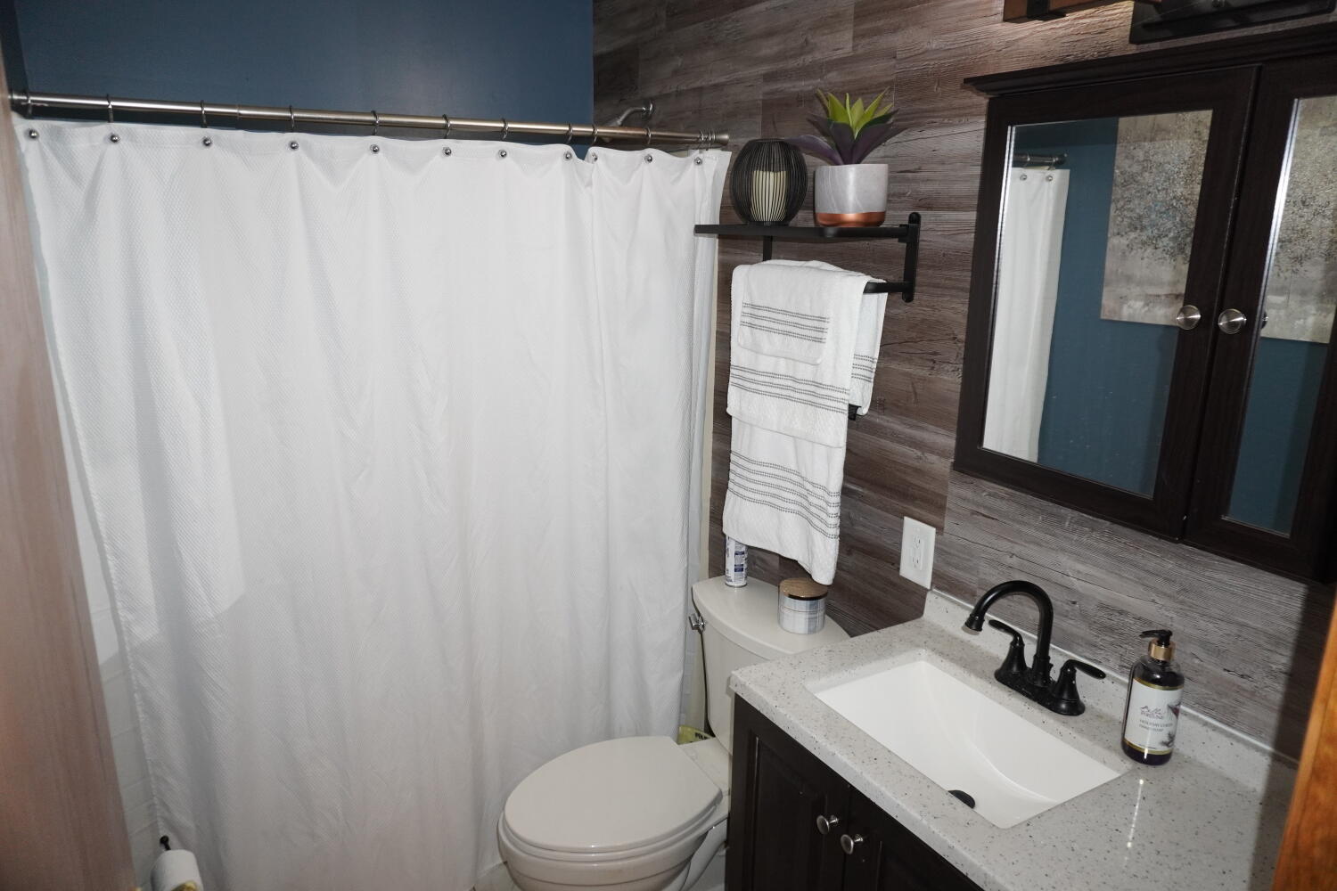 917 Sunrise Drive, Wapakoneta, Ohio 45895