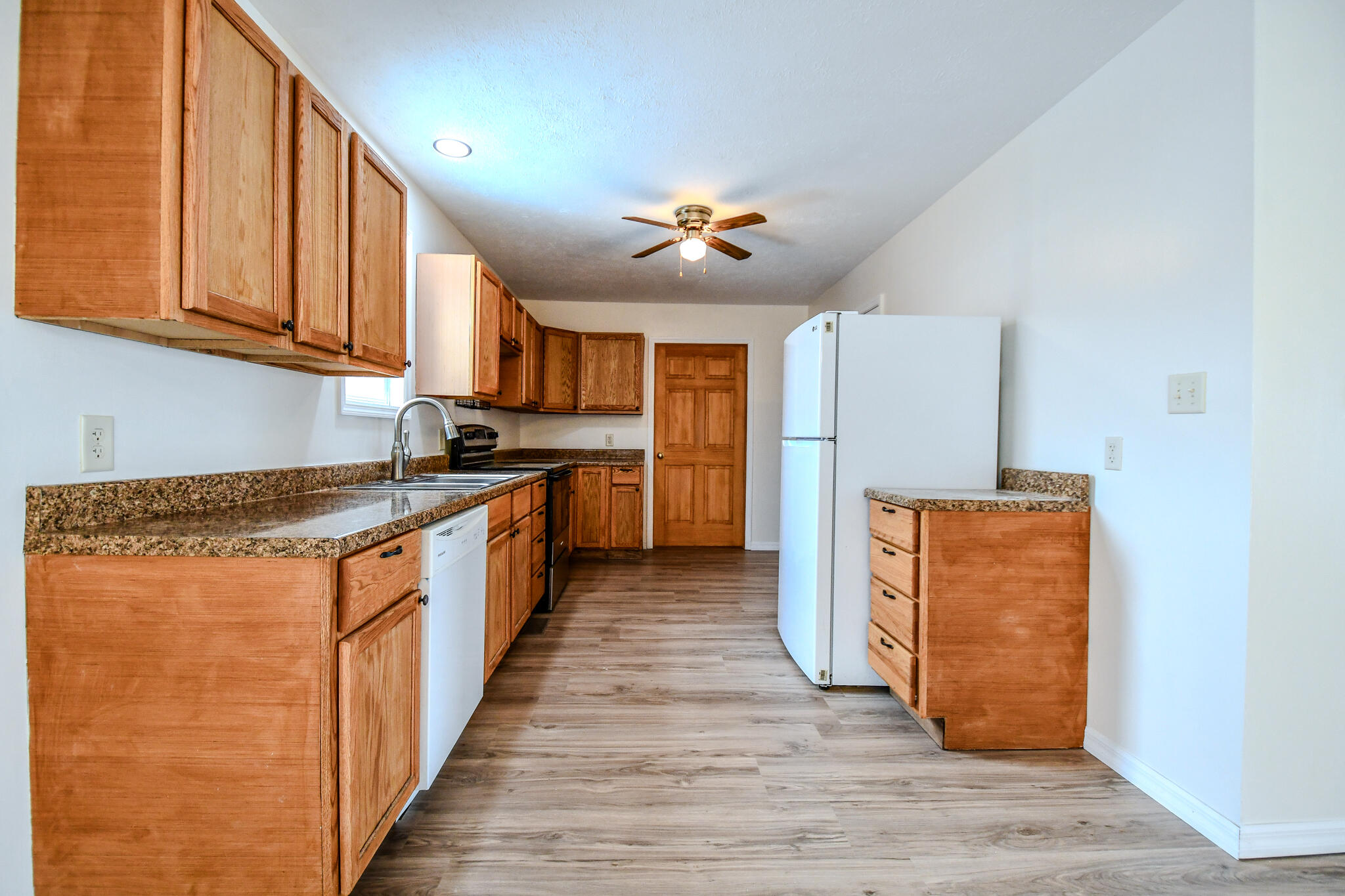 1368 Beach Drive, Medway, Ohio 45341