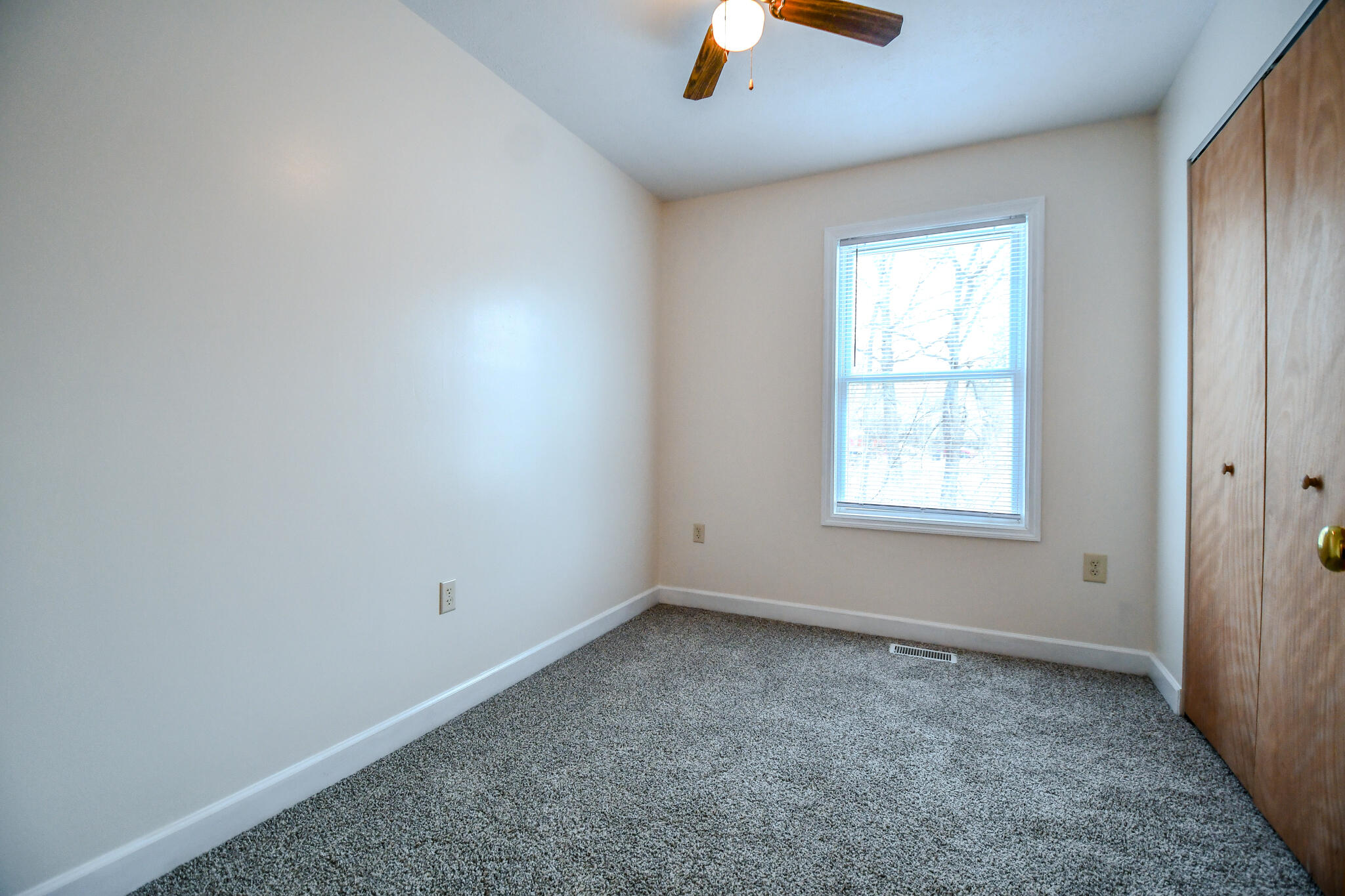 1368 Beach Drive, Medway, Ohio 45341