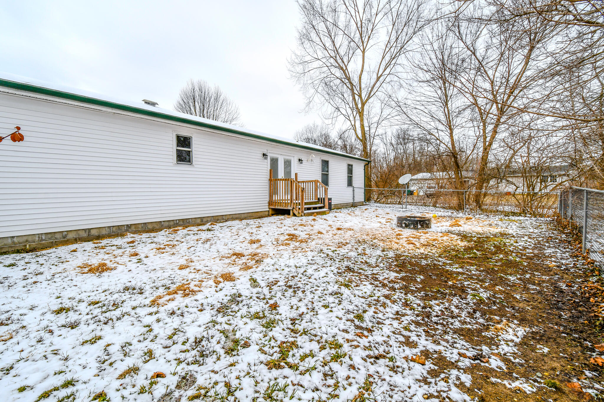 1368 Beach Drive, Medway, Ohio 45341