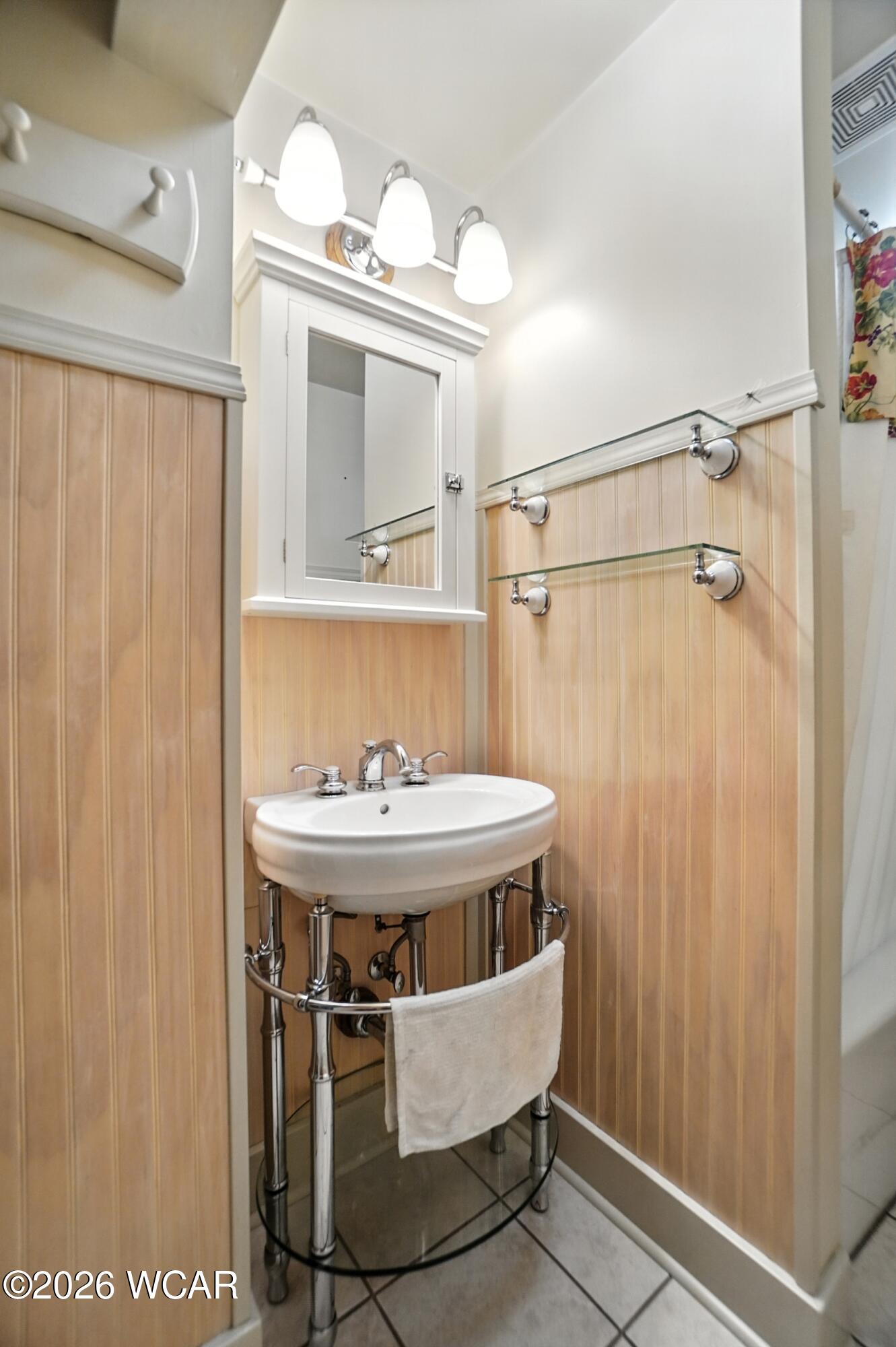 8150 Amherst Road, Waynesfield, Ohio