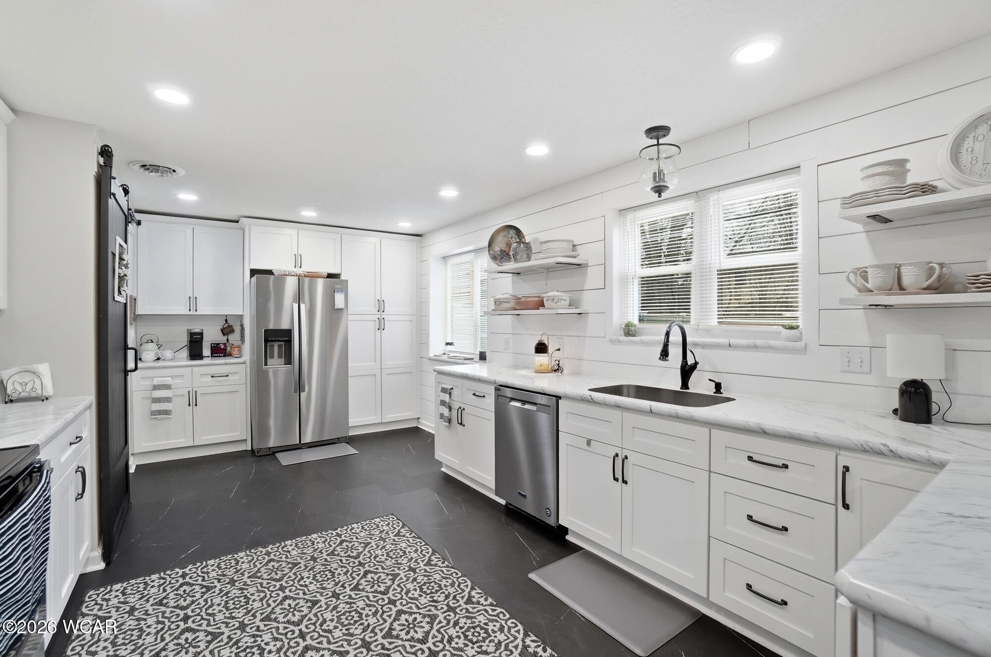 2949 Lakewood Avenue, Lima, Ohio