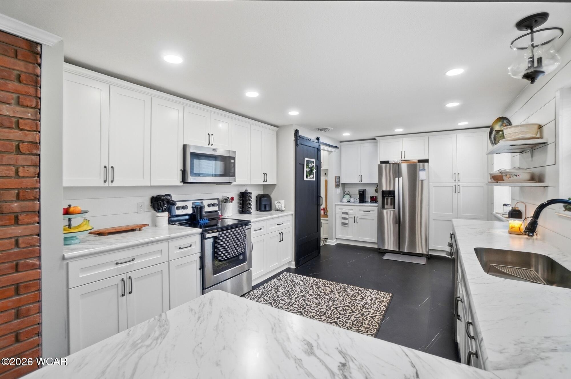 2949 Lakewood Avenue, Lima, Ohio