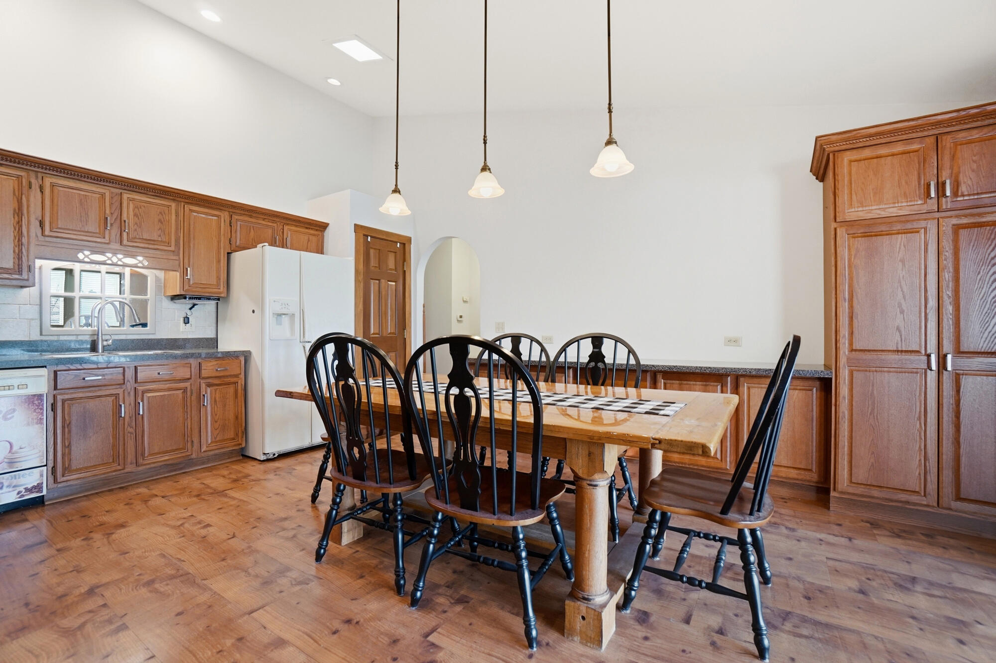 1398 Elizabeth Court, Springfield, Ohio 45503