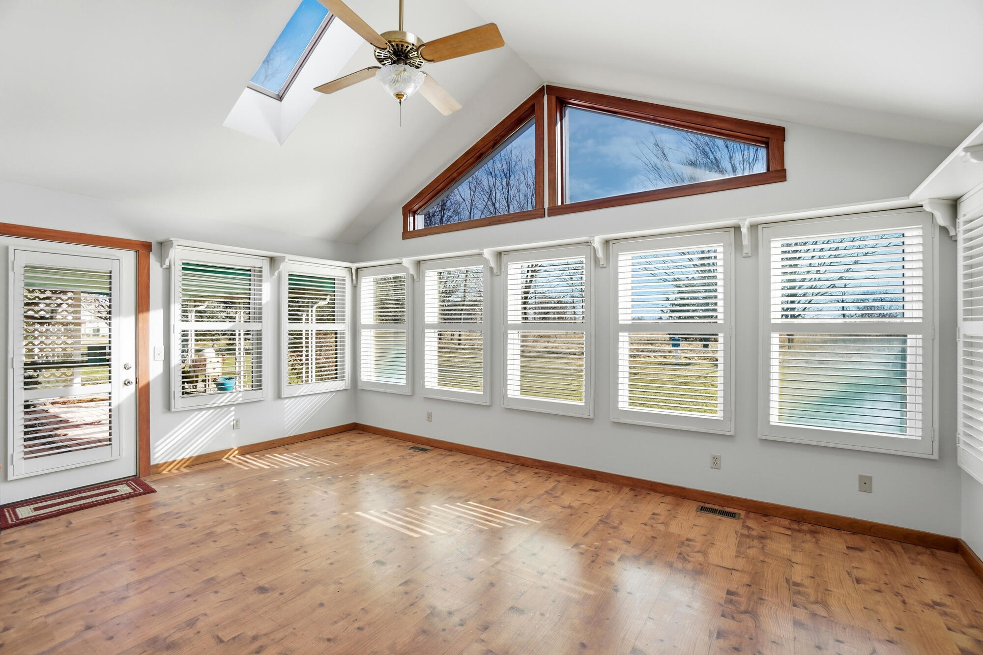 1398 Elizabeth Court, Springfield, Ohio 45503