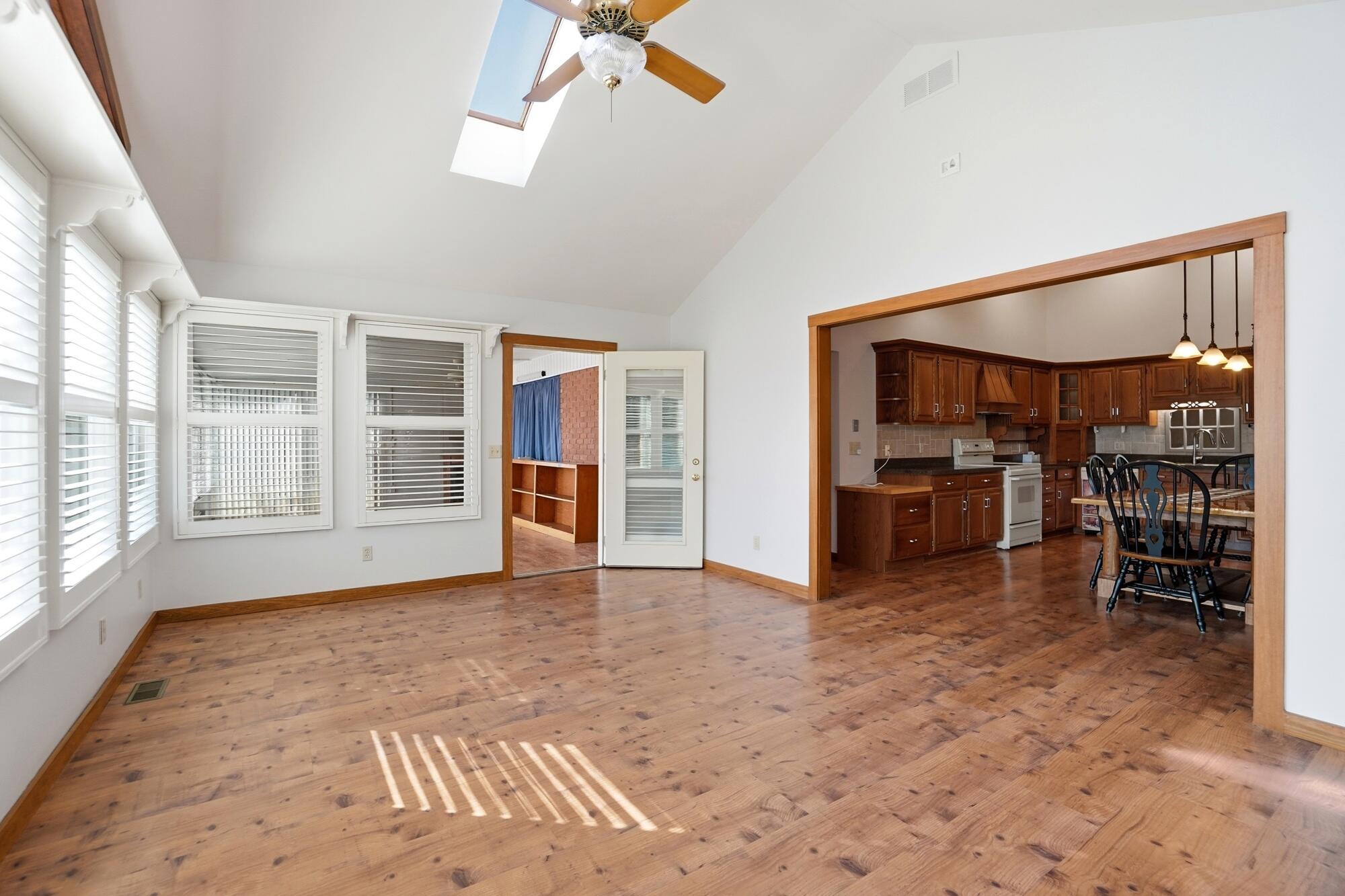 1398 Elizabeth Court, Springfield, Ohio 45503