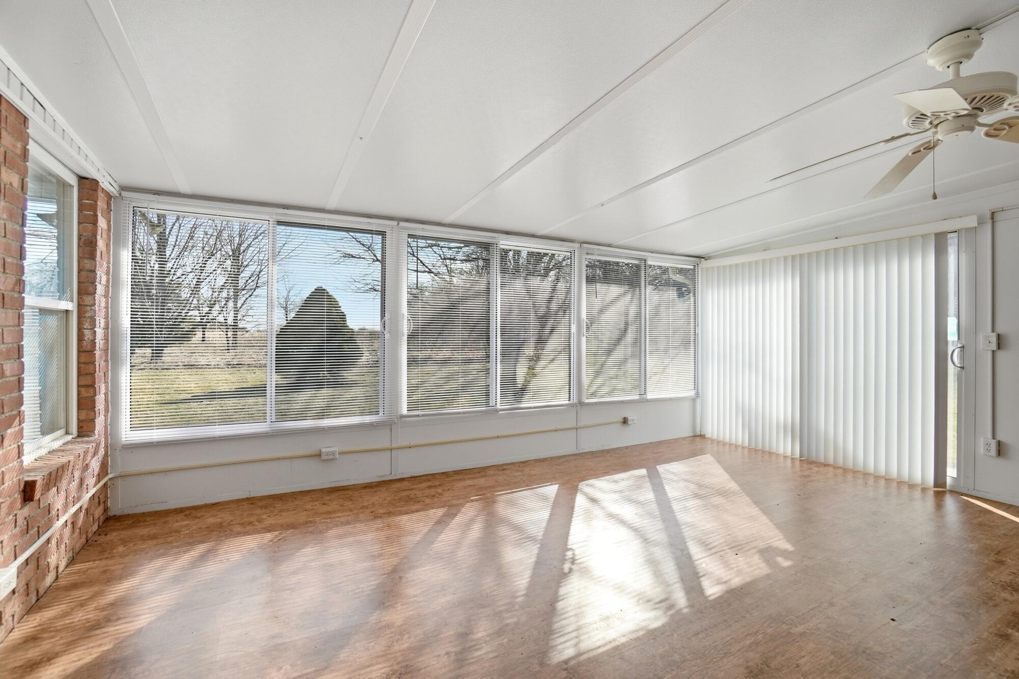 1398 Elizabeth Court, Springfield, Ohio 45503